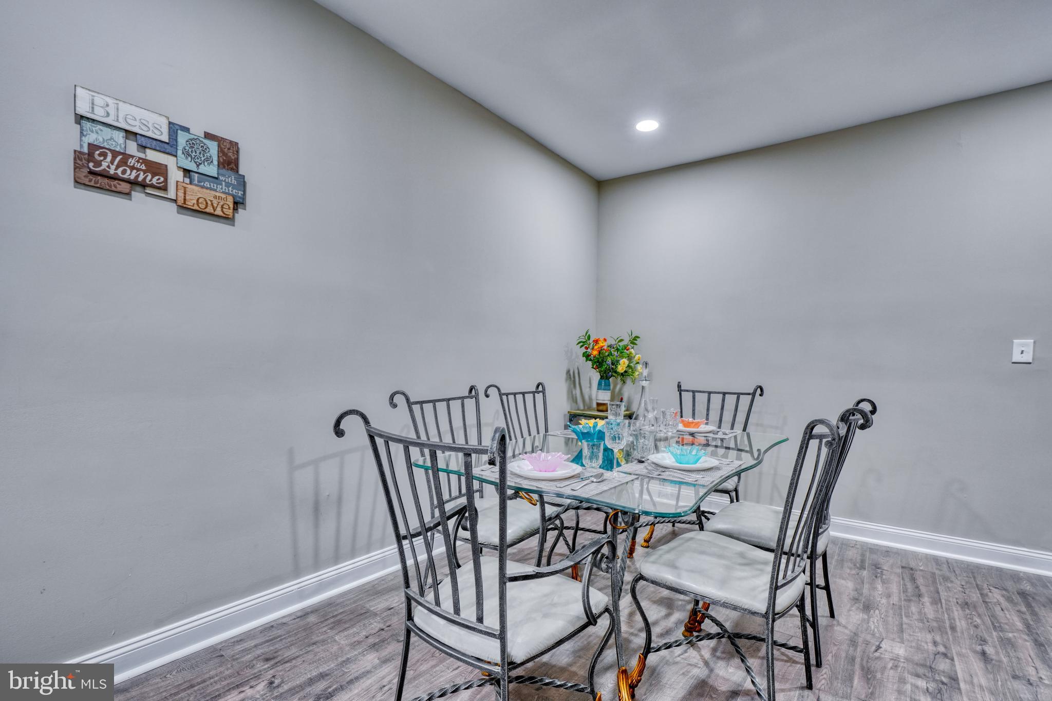 PENN NORTH - Residential