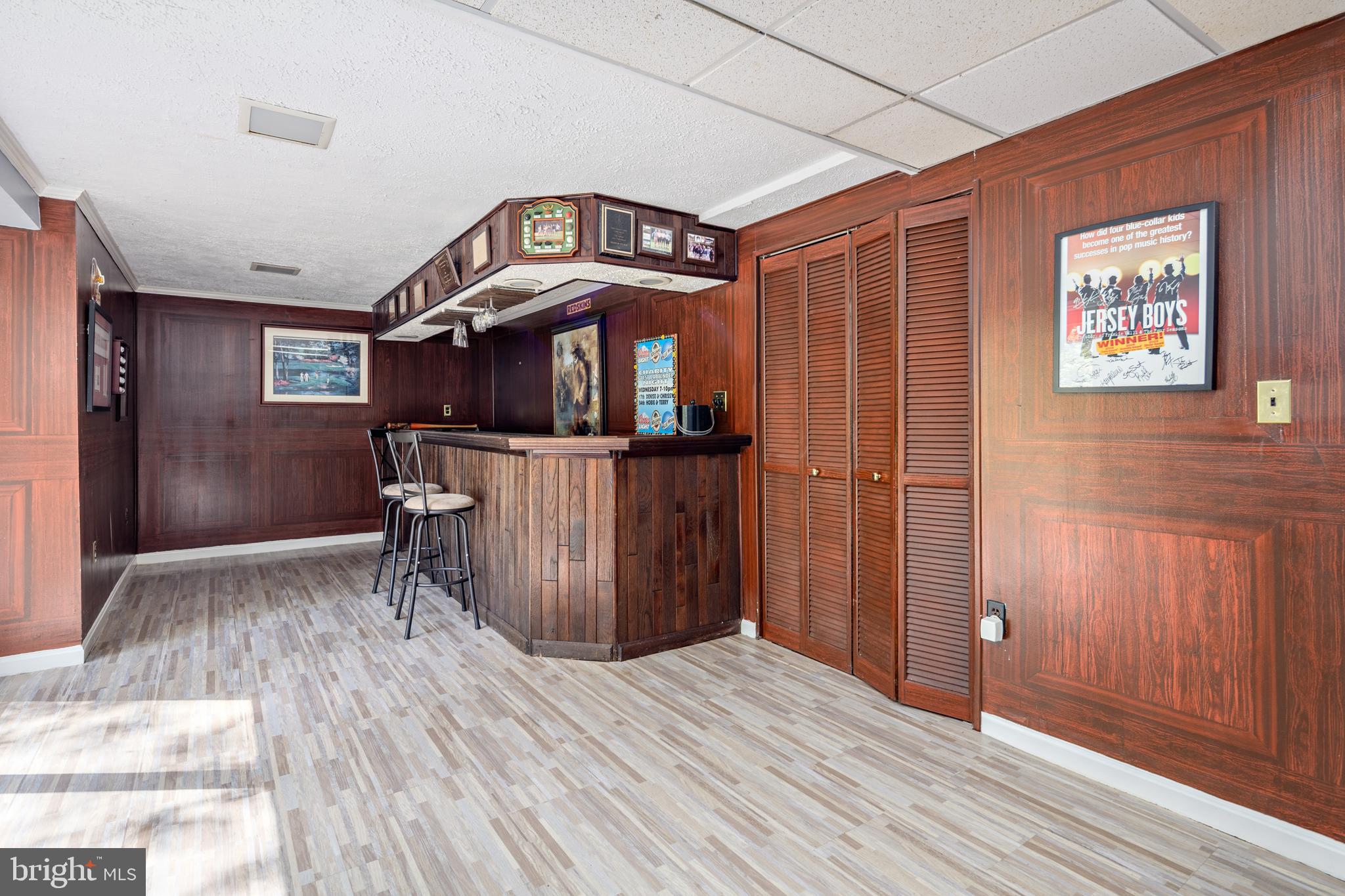 PROSPECT KNOLLS - Residential