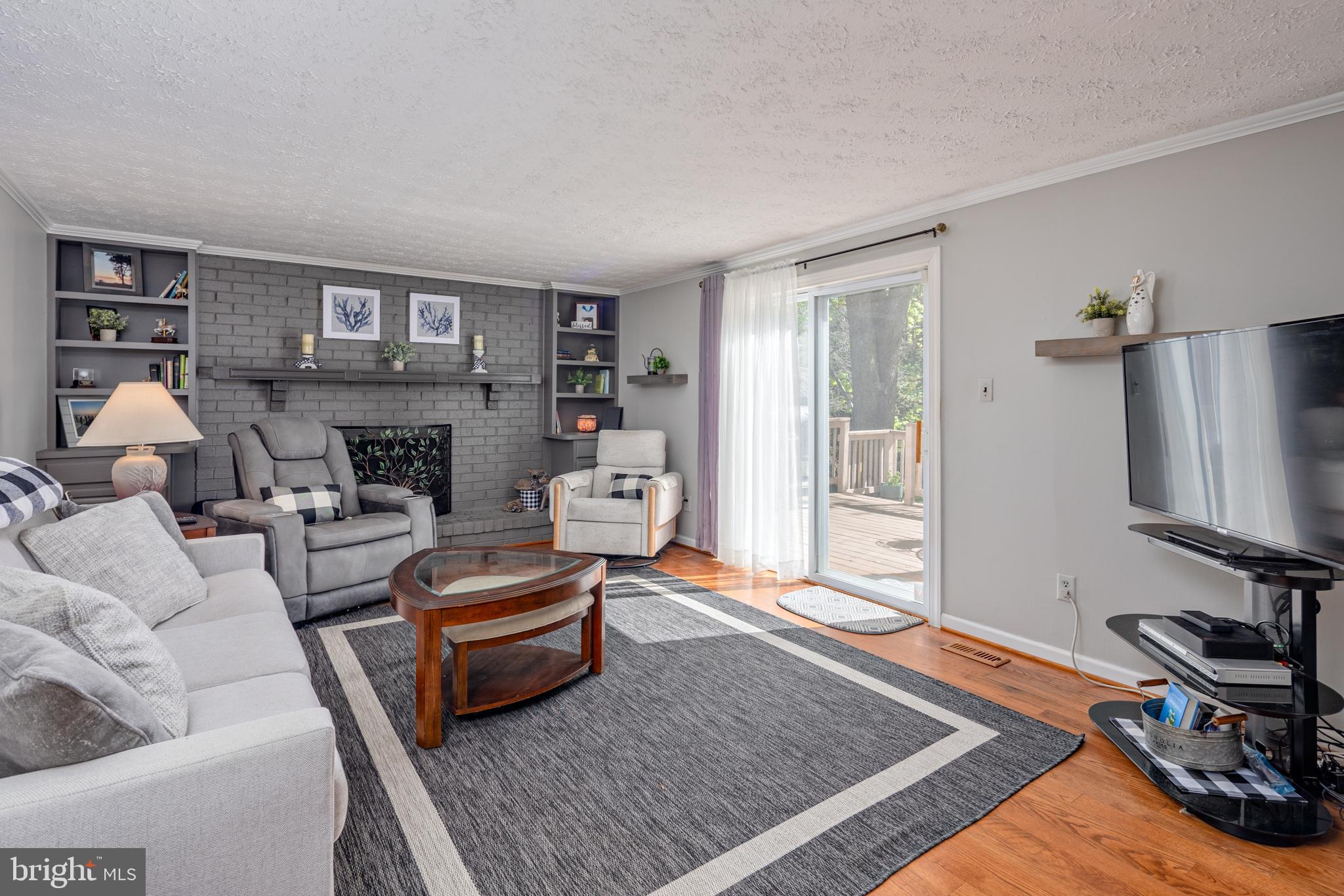 PROSPECT KNOLLS - Residential