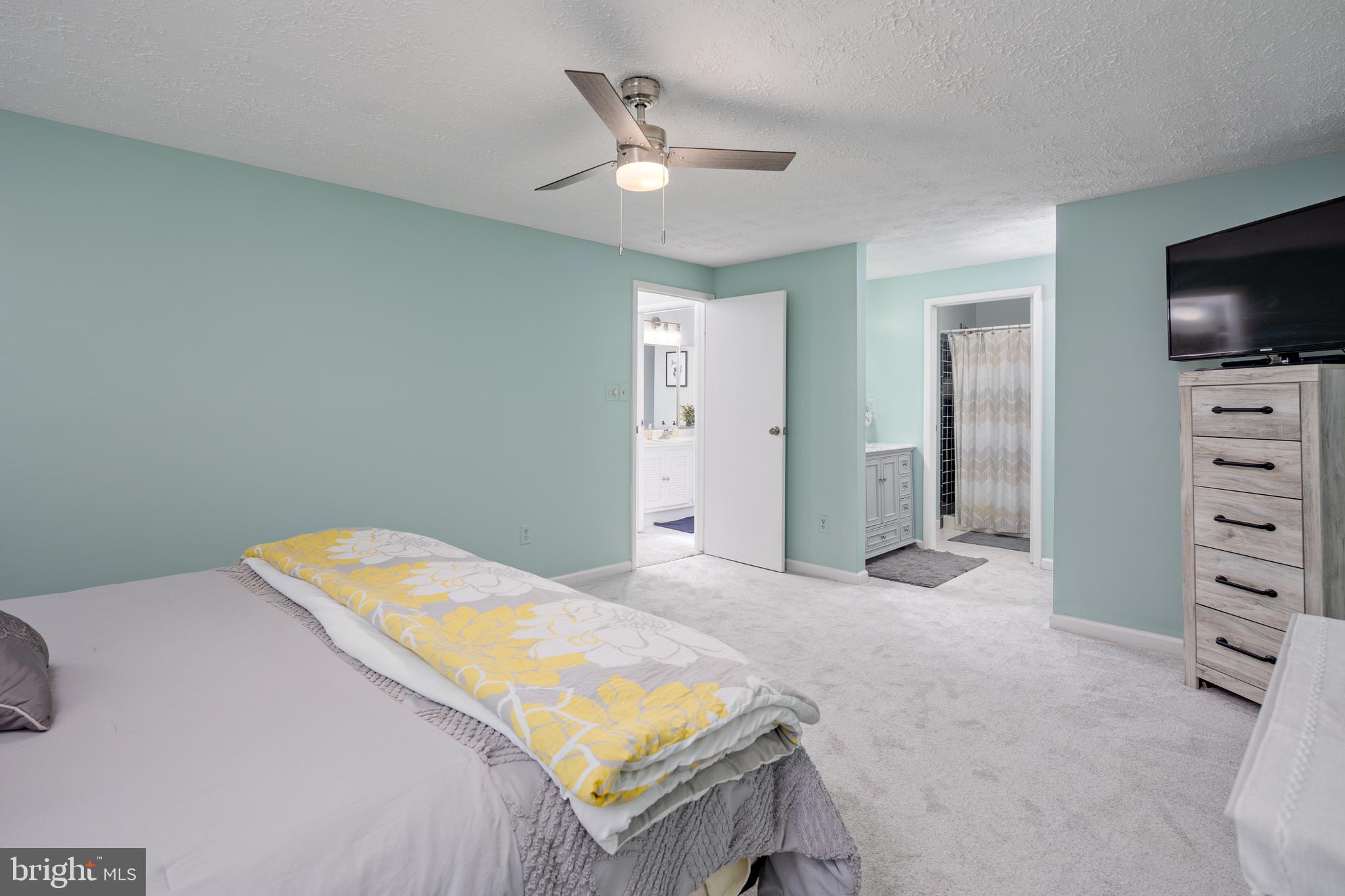 PROSPECT KNOLLS - Residential