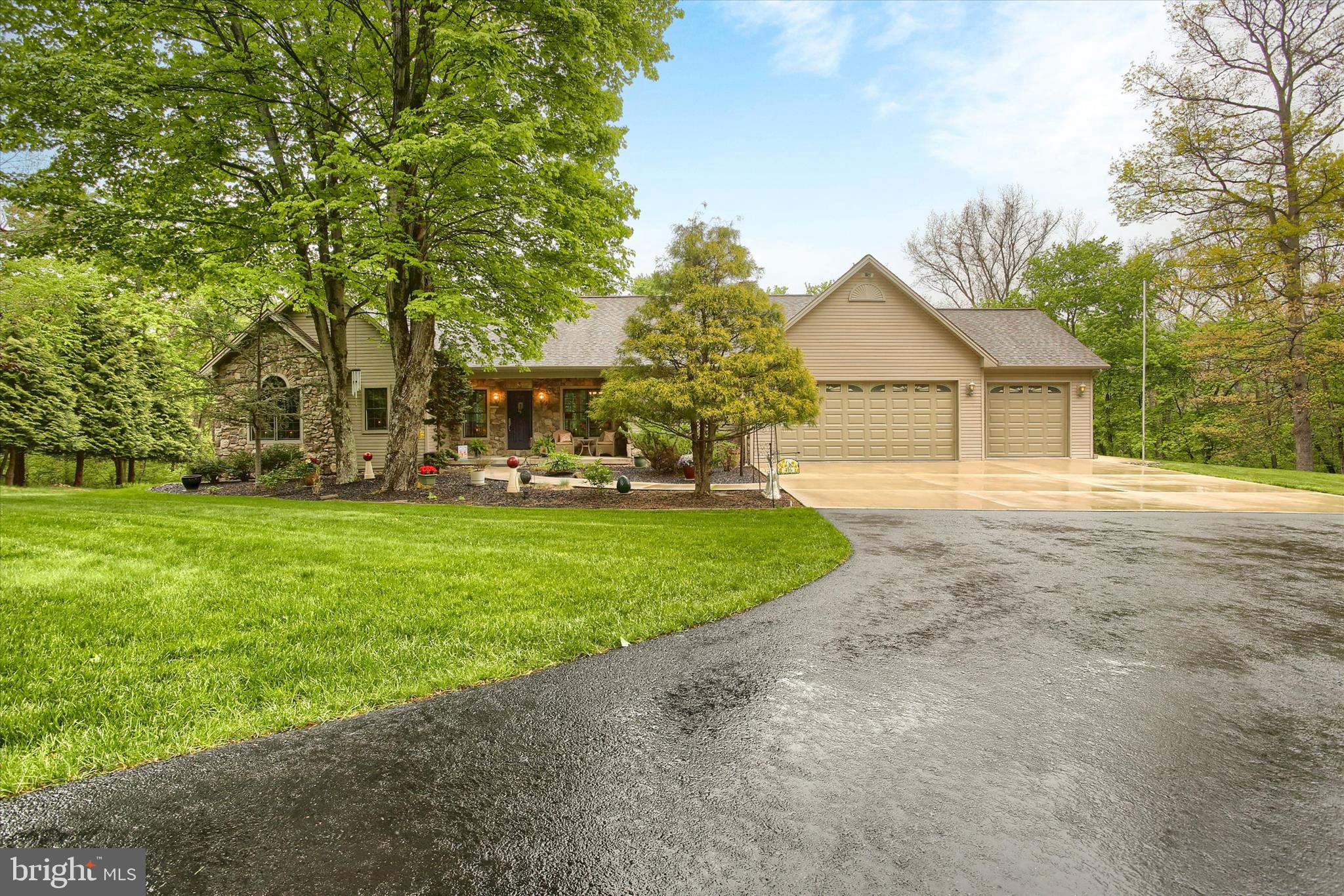 416 MEHAFFIE LANE