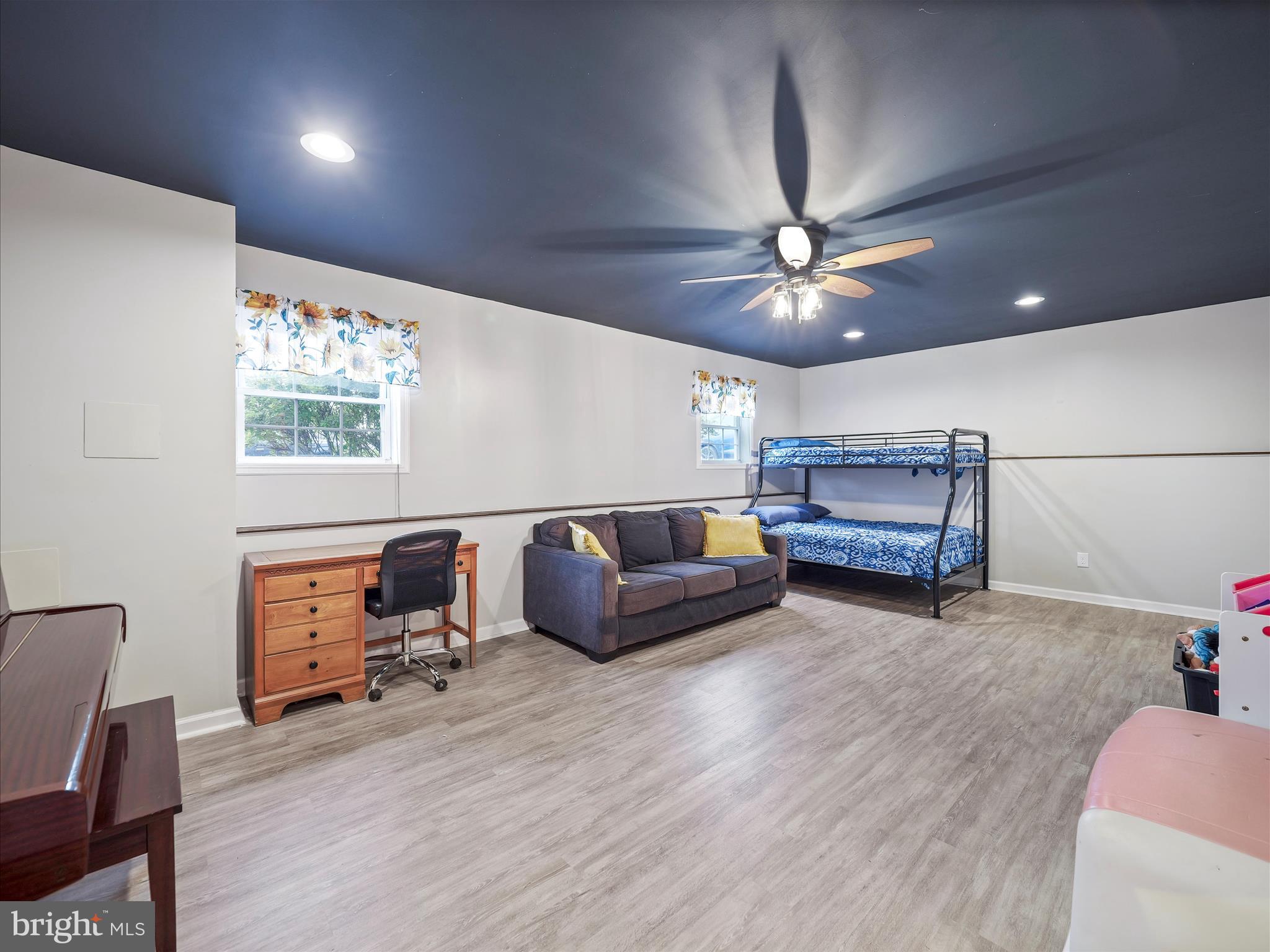 WILDFLOWER RIDGE - Residential