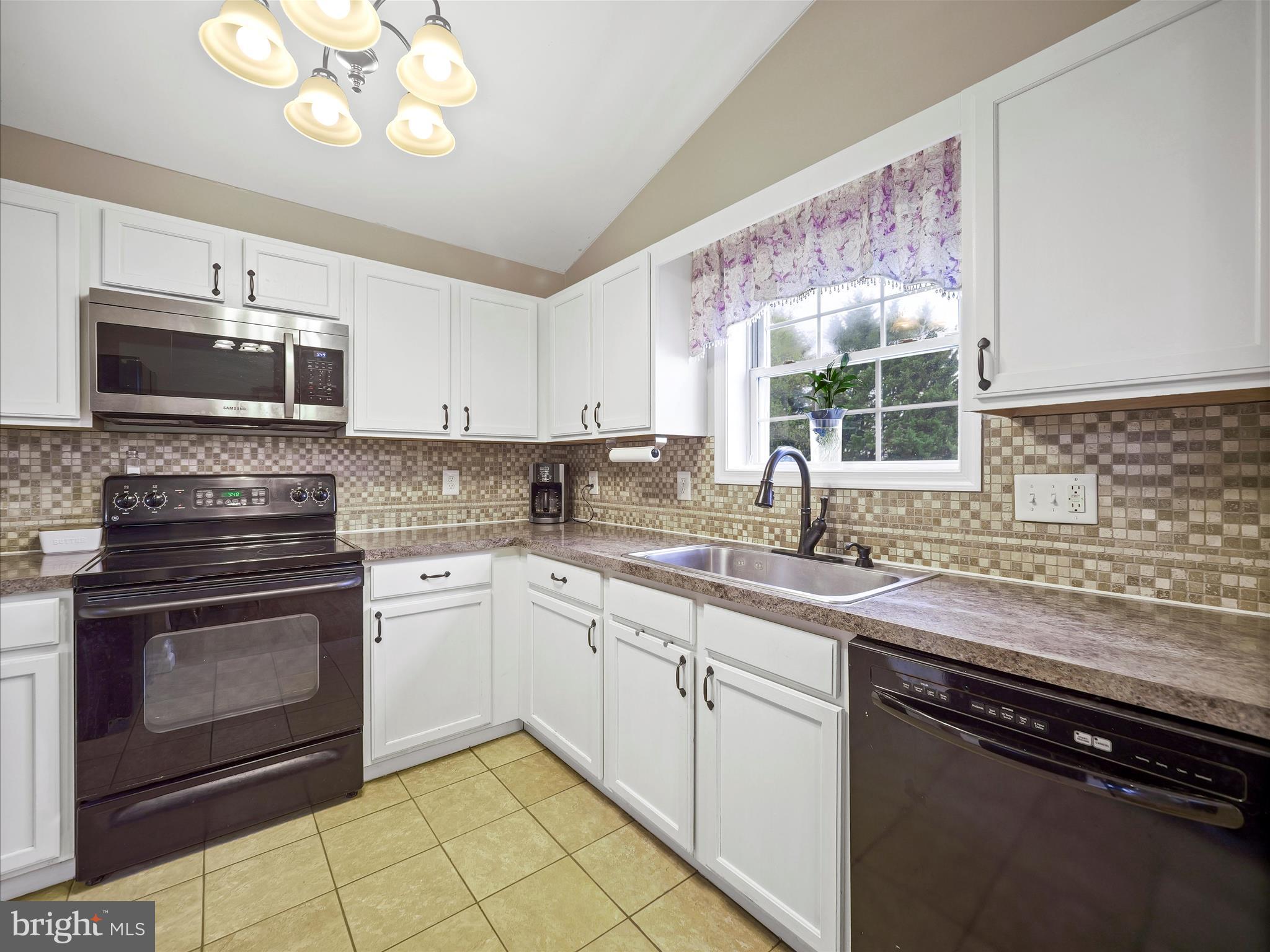 WILDFLOWER RIDGE - Residential