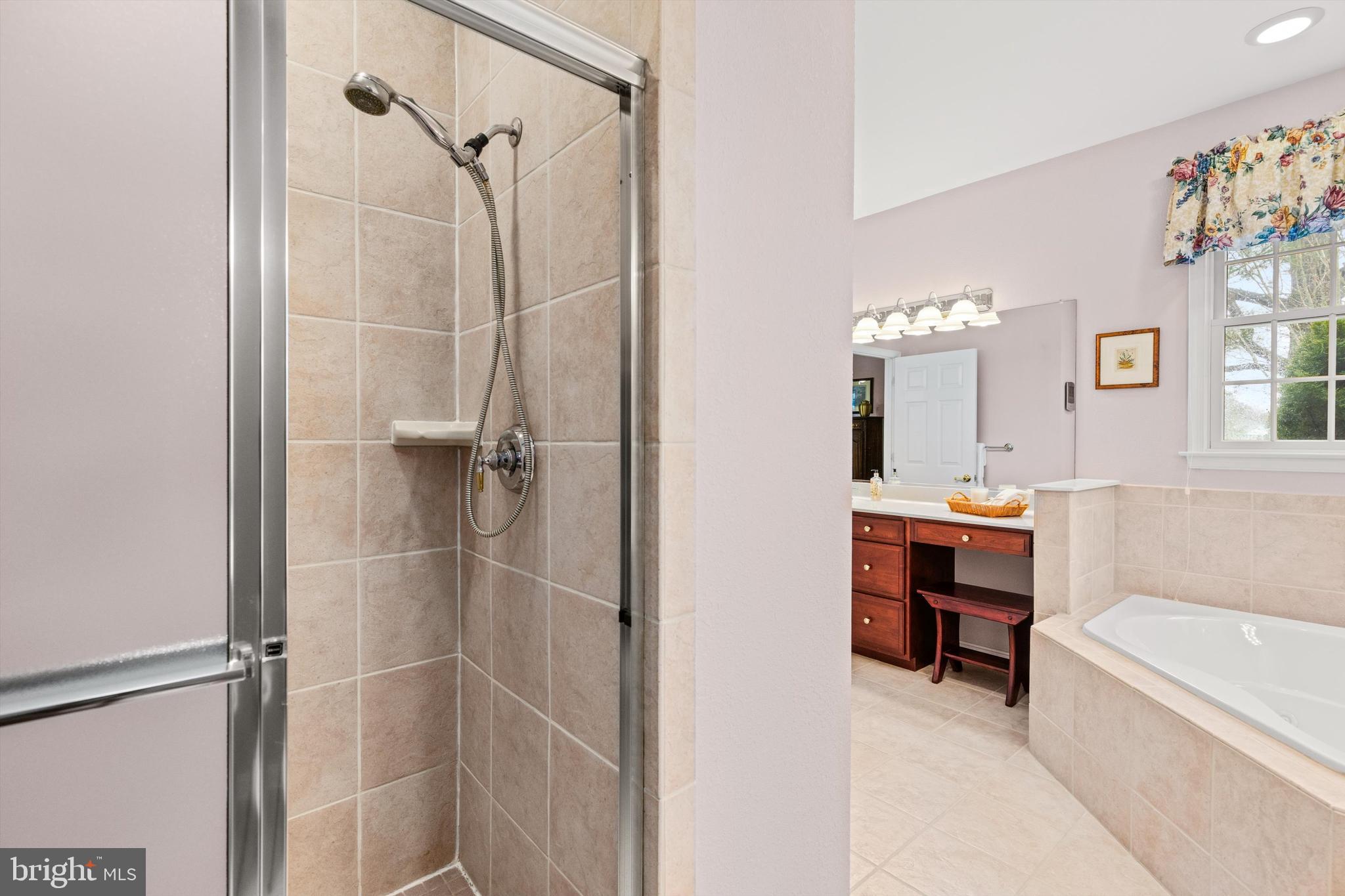 BEAR TRAP - Residential