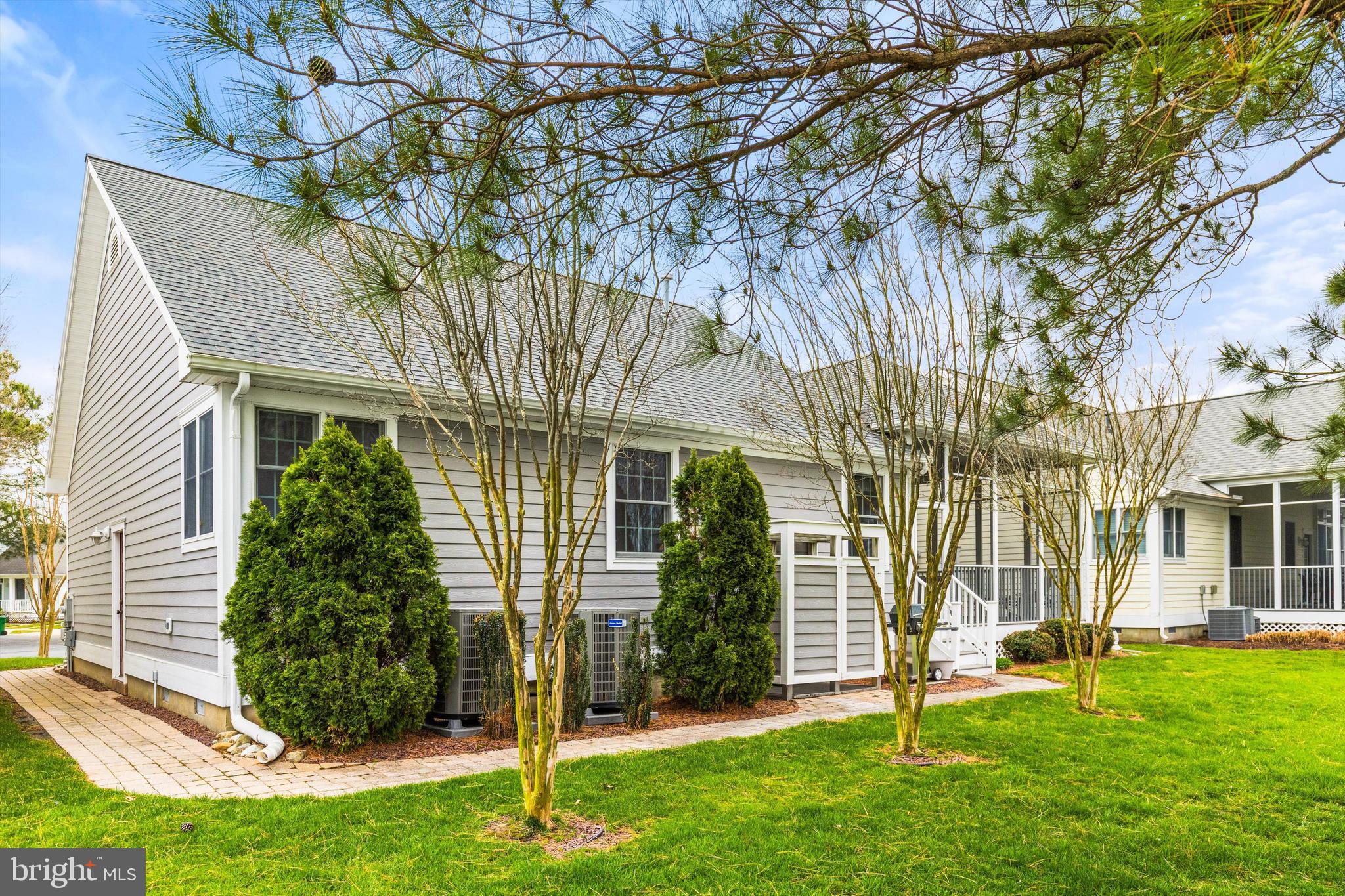 BEAR TRAP - Residential