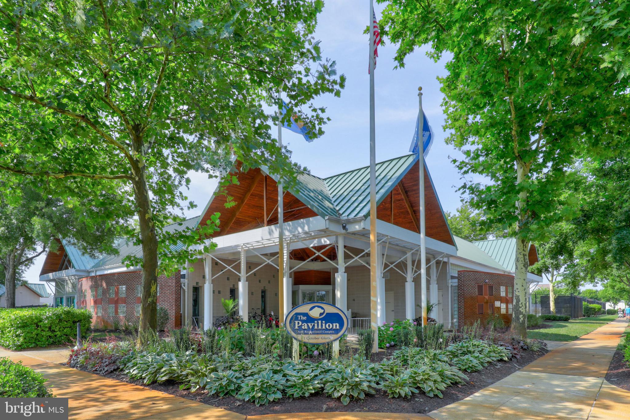 BEAR TRAP - Residential