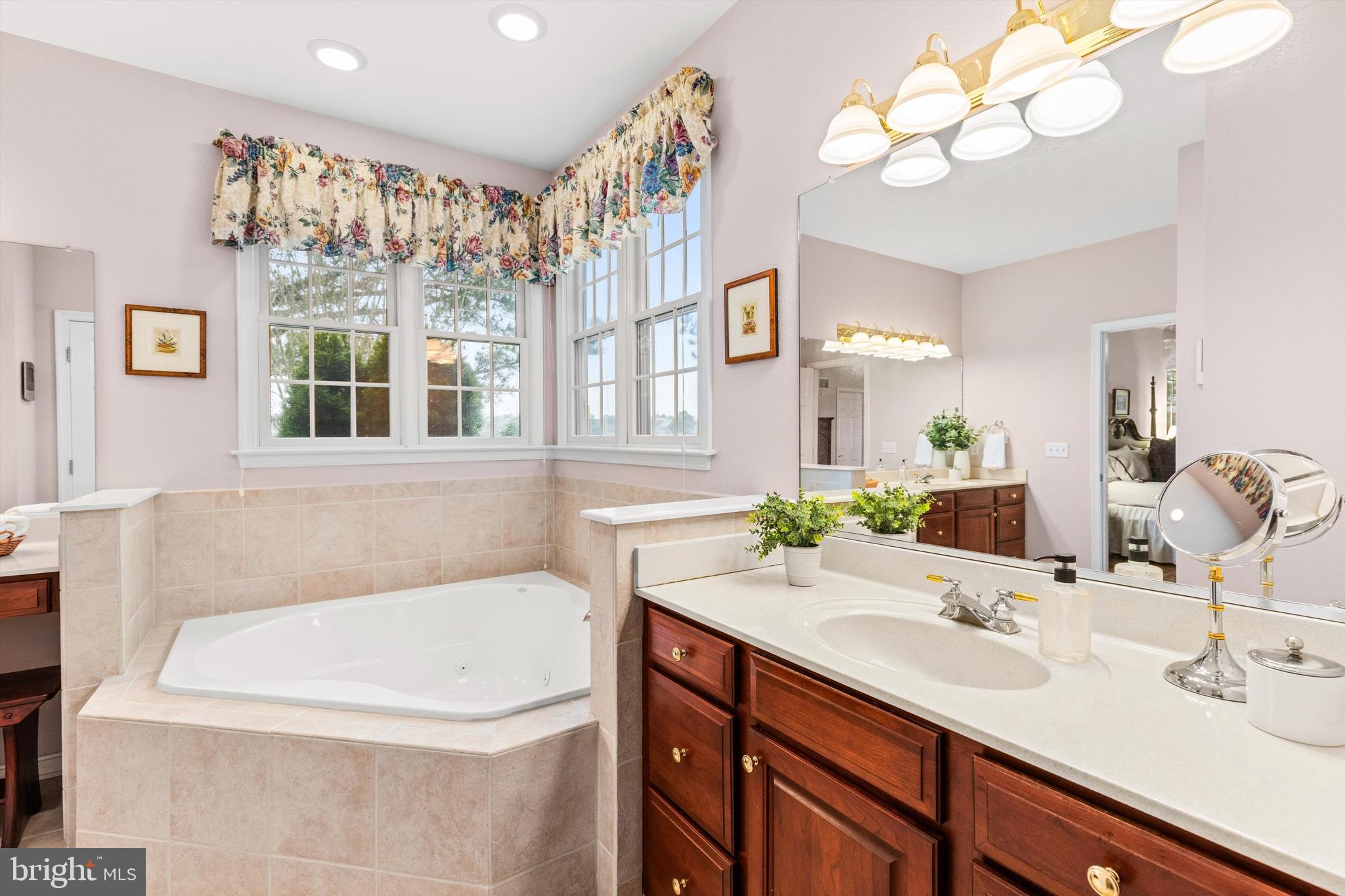 BEAR TRAP - Residential