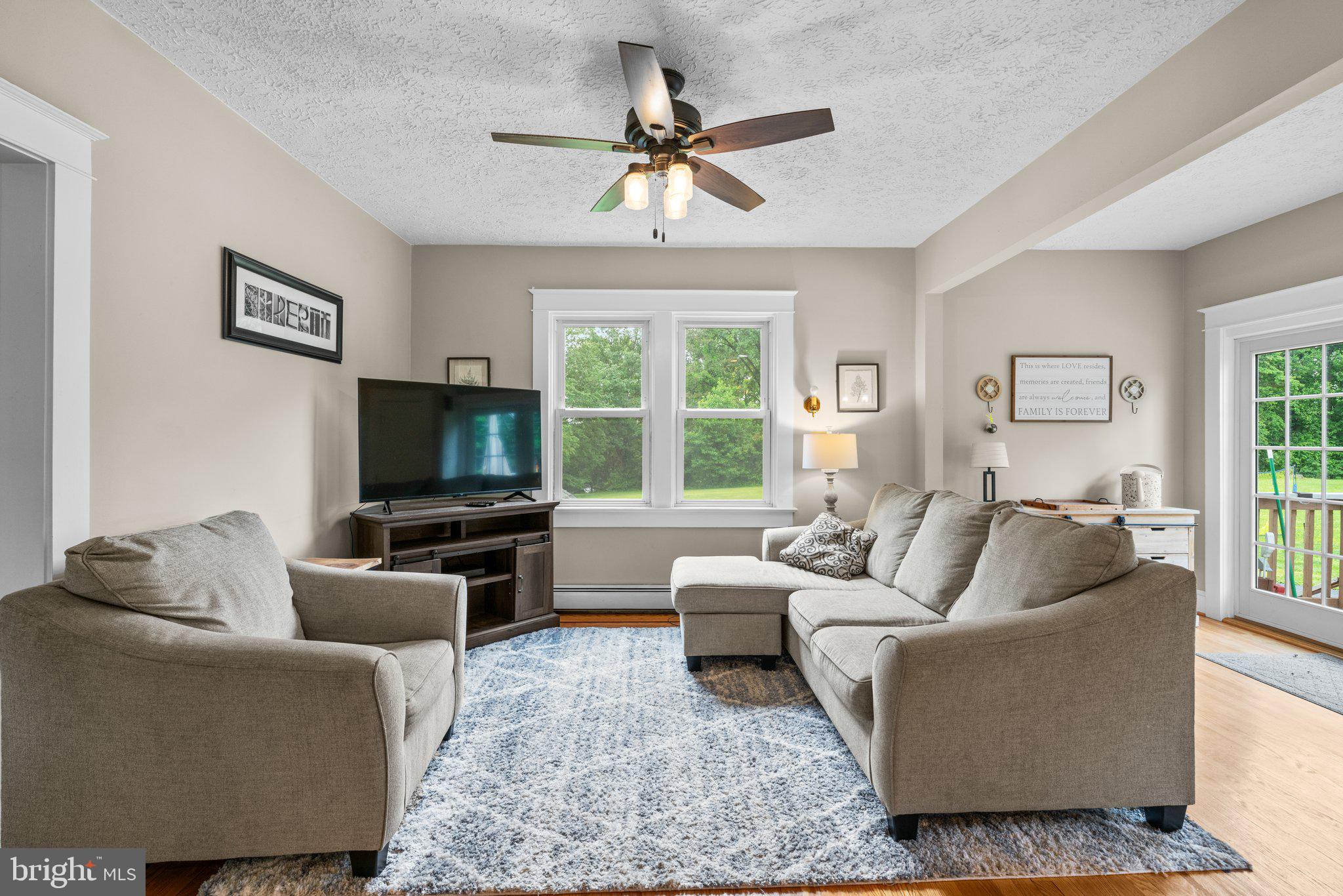 1216 CONOWINGO ROAD