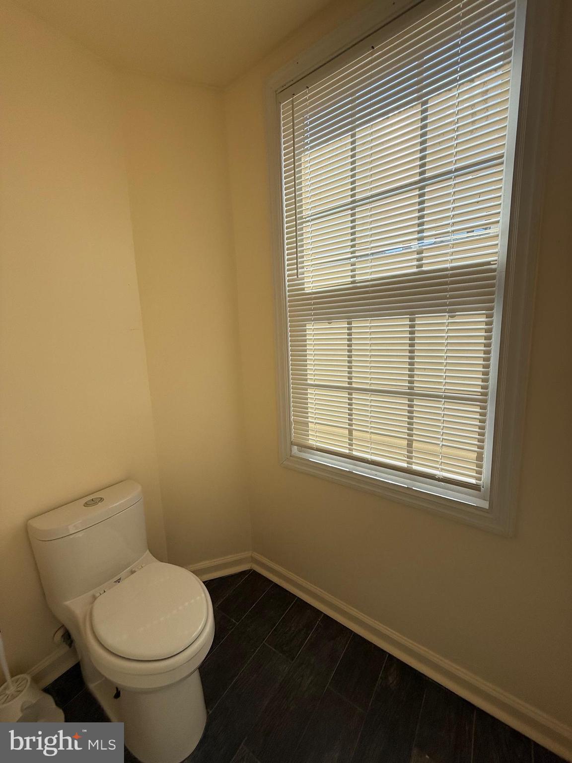 MADISON PARK HISTORIC DISTRICT - Residential Lease