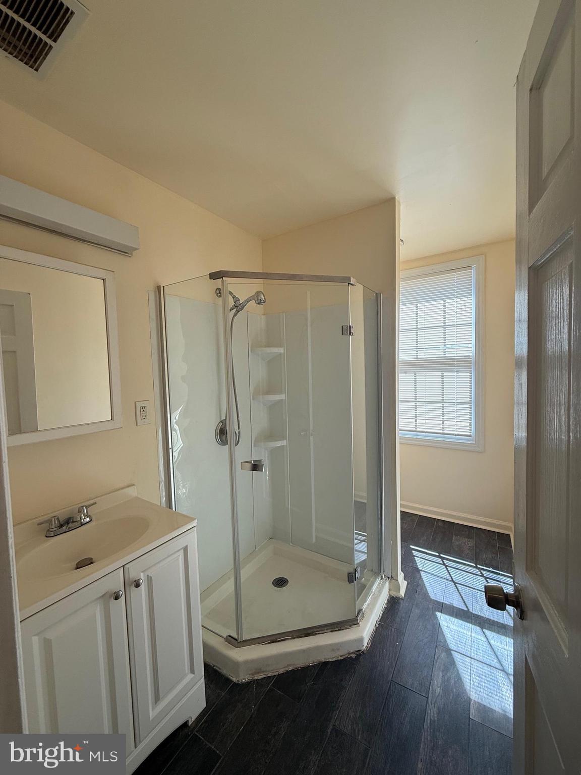 MADISON PARK HISTORIC DISTRICT - Residential Lease