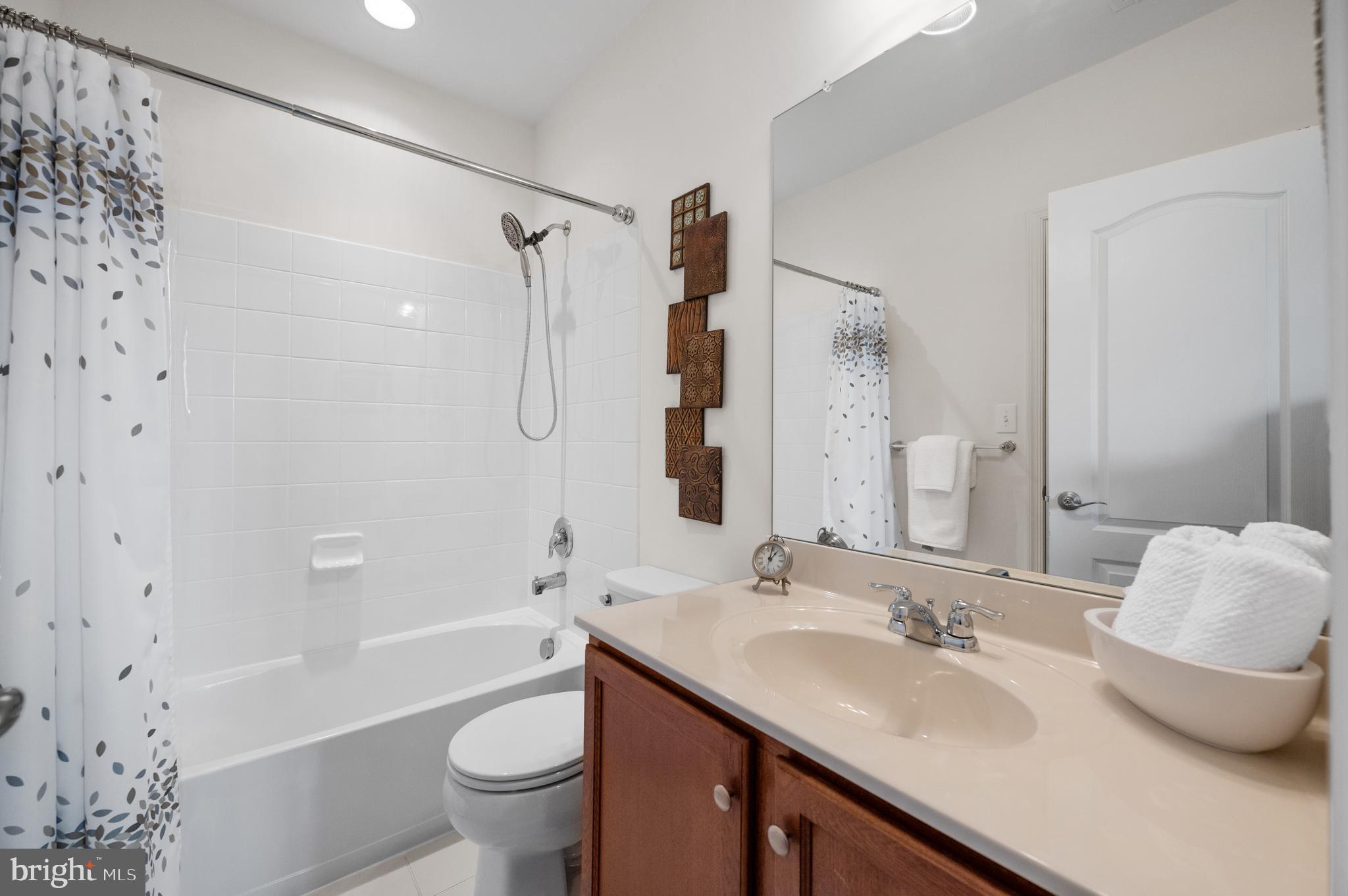 GRANDE AT MUIRWOOD H - Residential