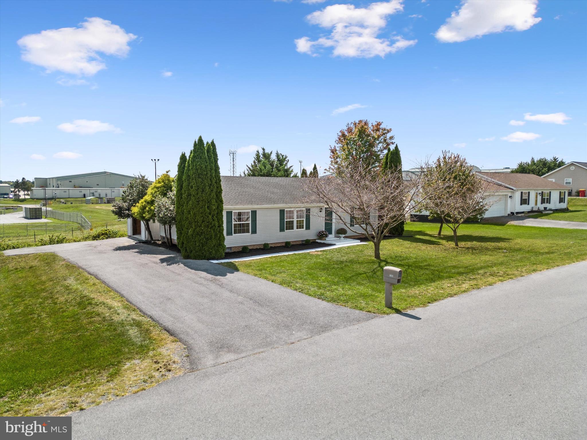 SUMMER HILL - Residential