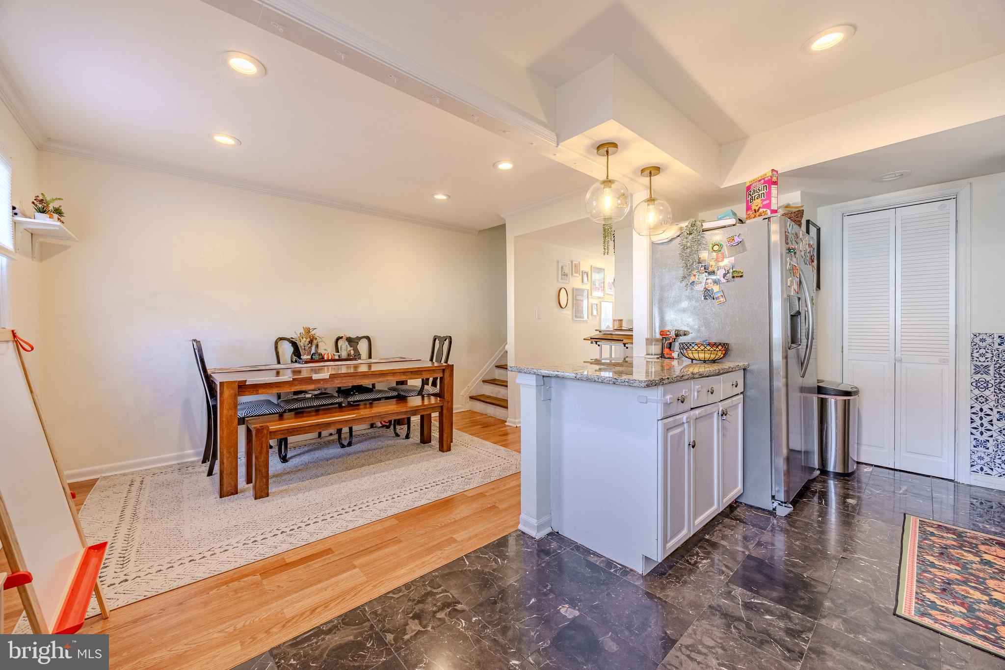 DALE CITY - Residential