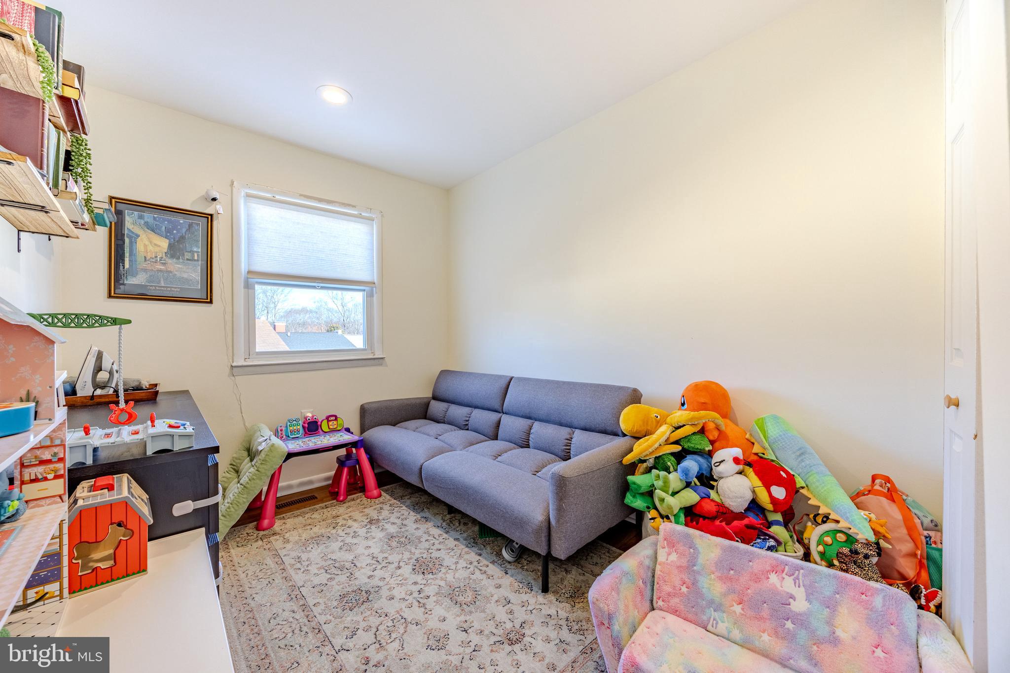 DALE CITY - Residential