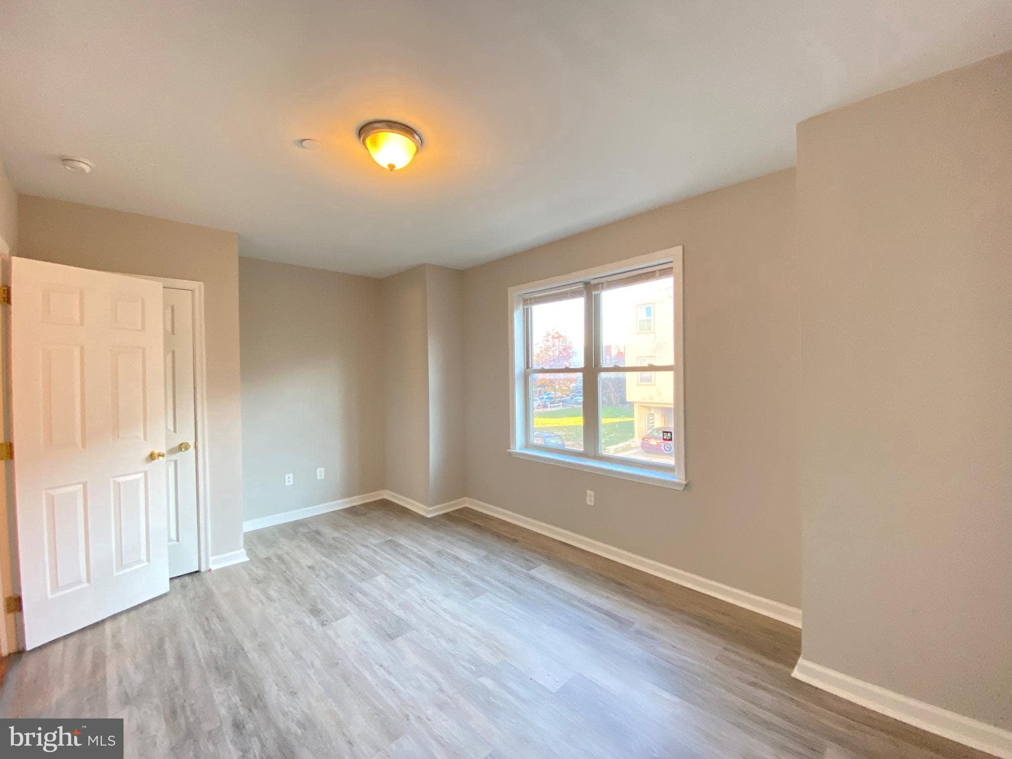 TEMPLE UNIVERSITY - Residential Lease