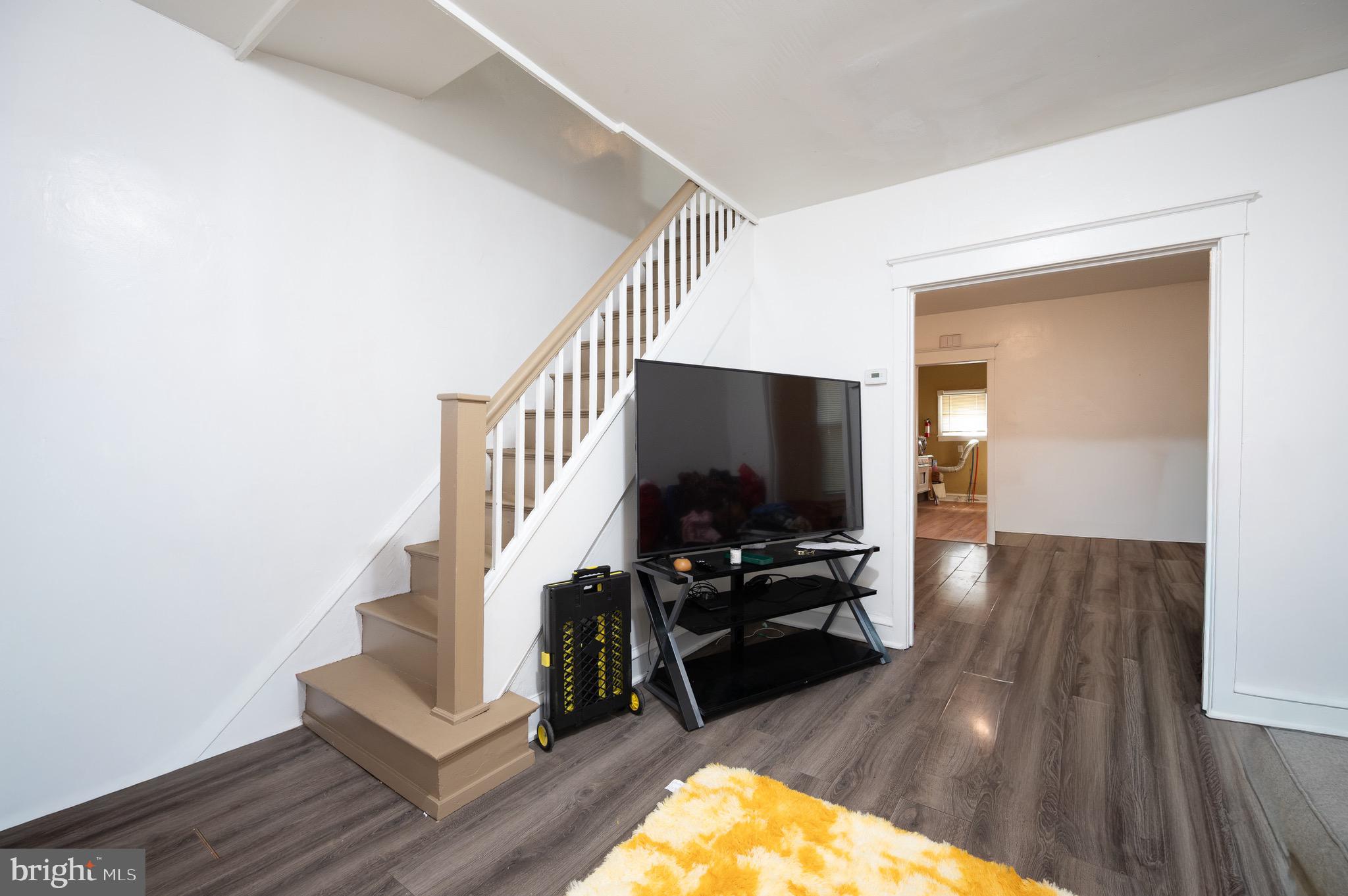 2407 LAMOTTE STREET