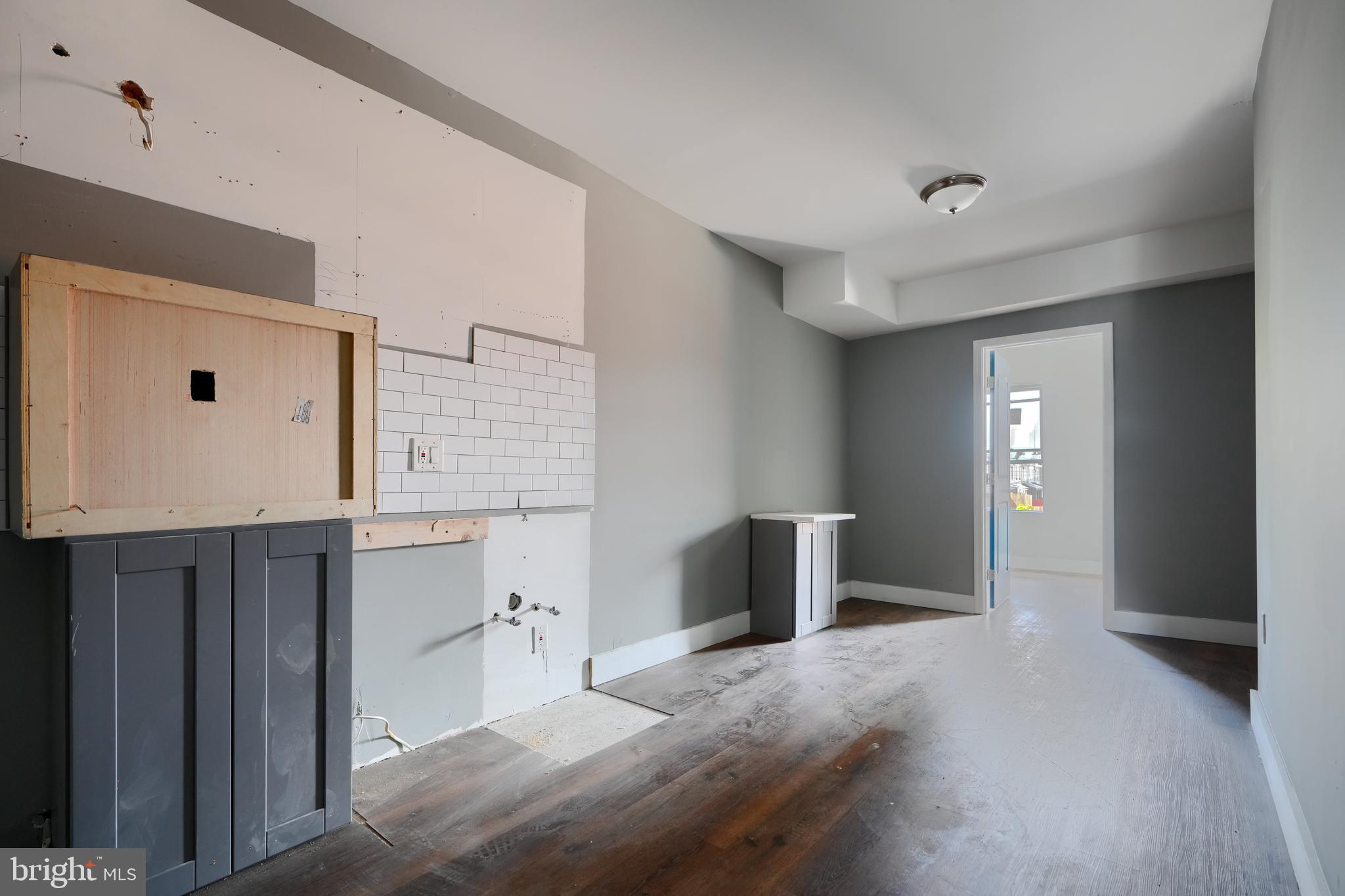MIDDLE EAST - Residential