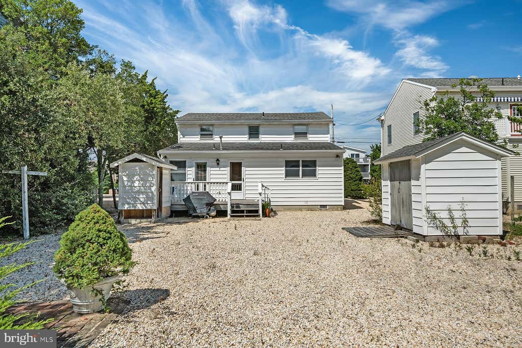 Photo of 9 10th St, BARNEGAT LIGHT, NJ 08006 (MLS # NJOC2044160)