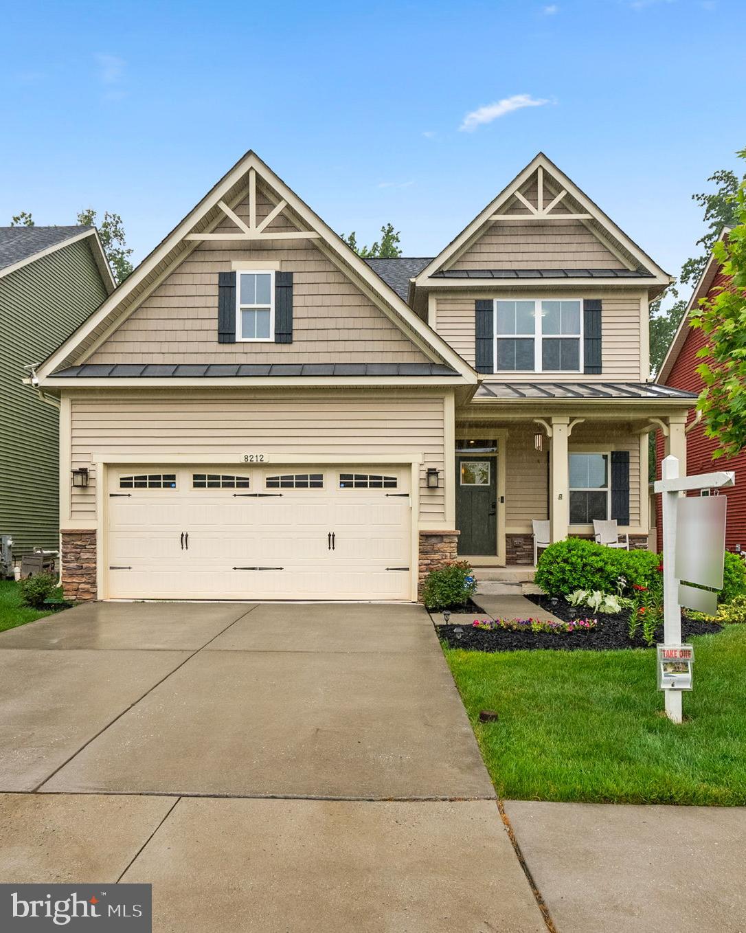 8212 HICKORY HOLLOW DRIVE