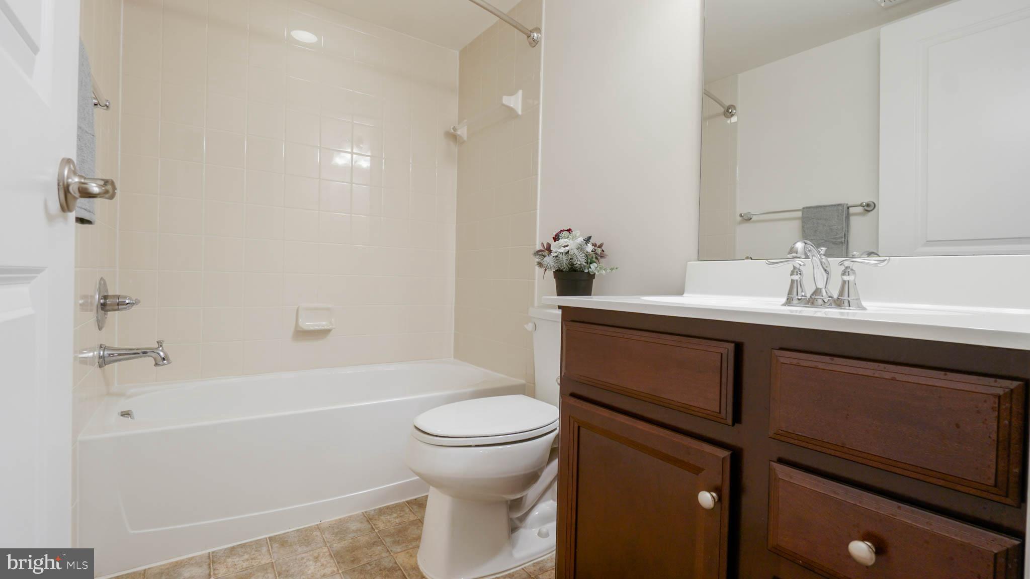 BOLTON HILL - Residential