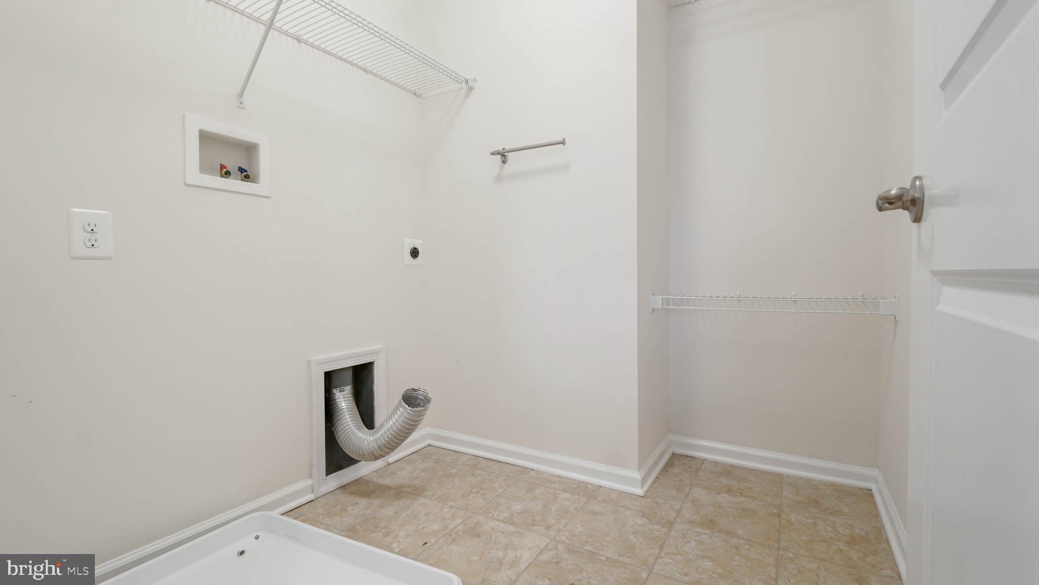 BOLTON HILL - Residential