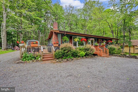 Homes For Sale - 167 Tommys Lane<br/> POCONO LAKE, PA 18347