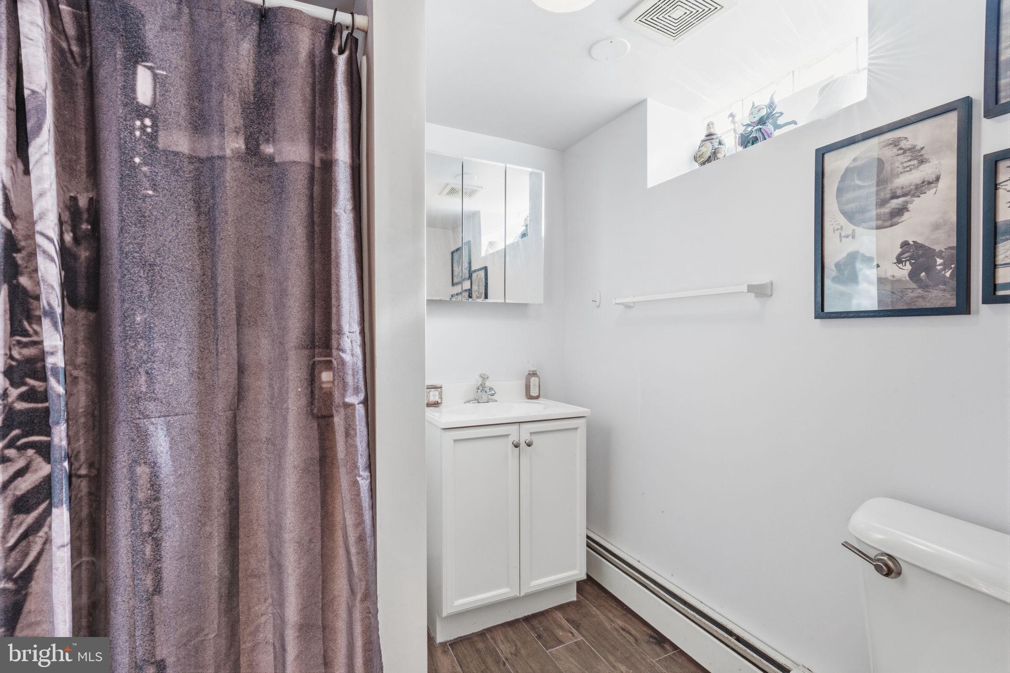 FOX CHASE - Residential