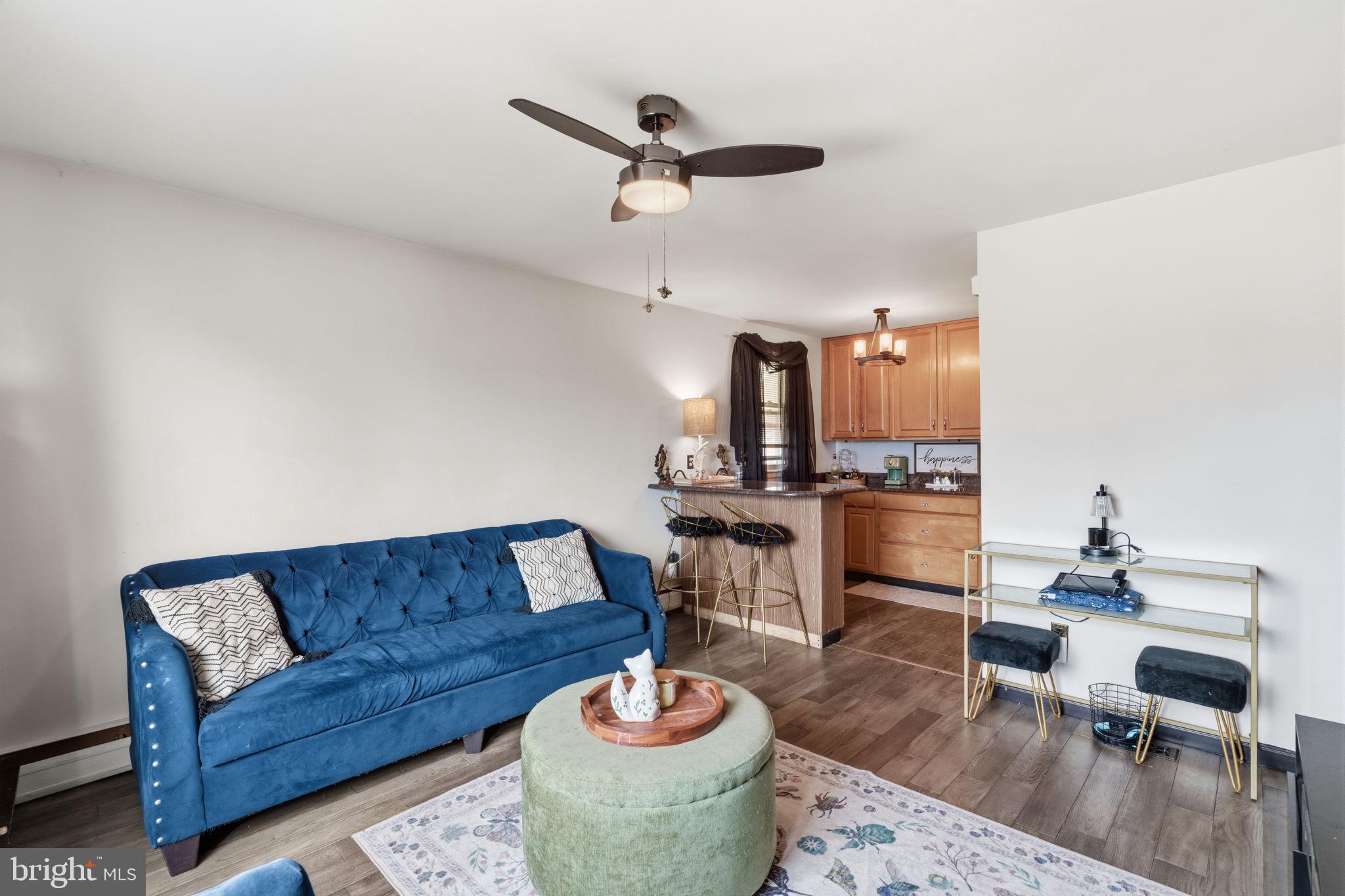 FOX CHASE - Residential