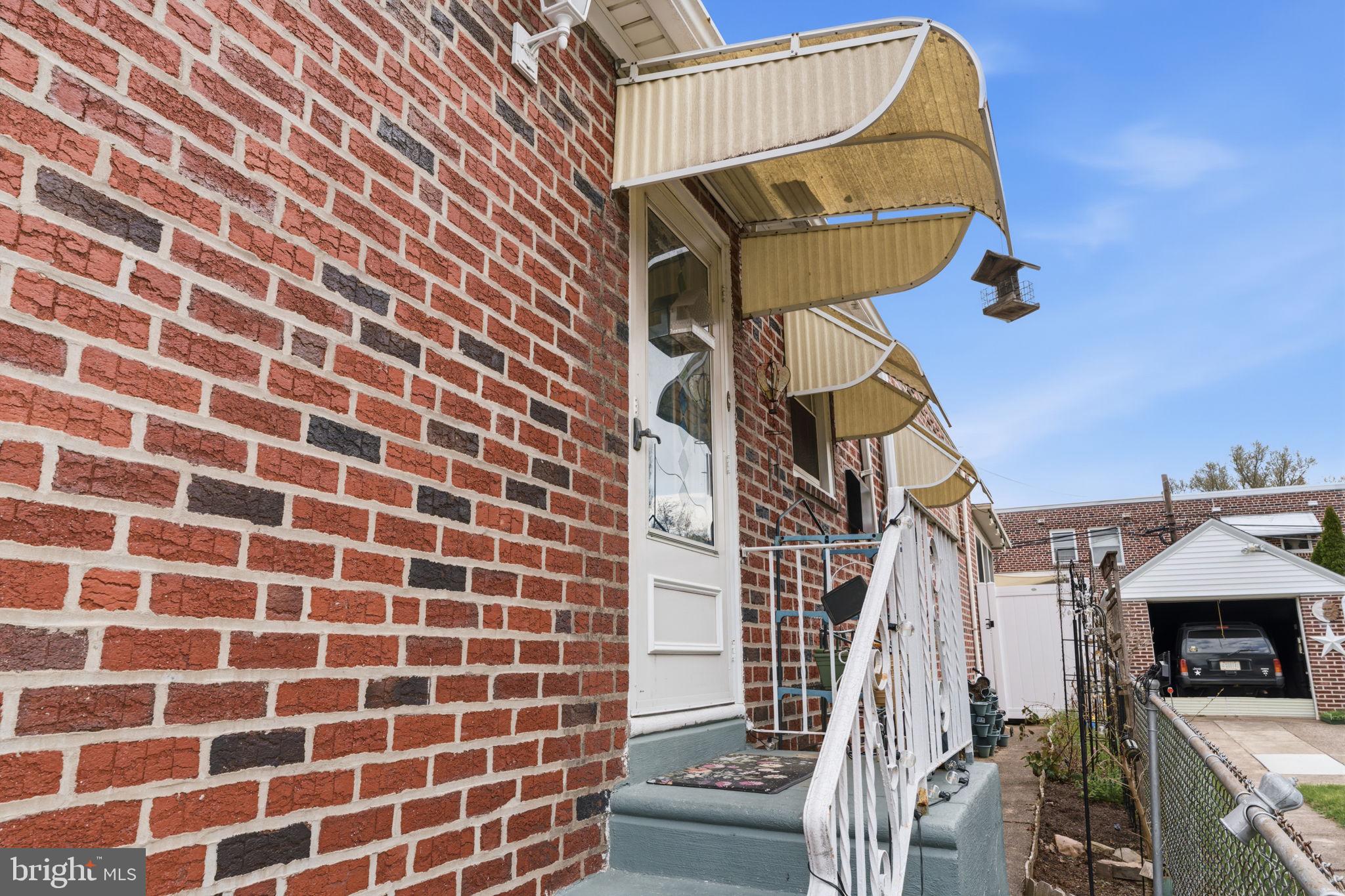 FOX CHASE - Residential