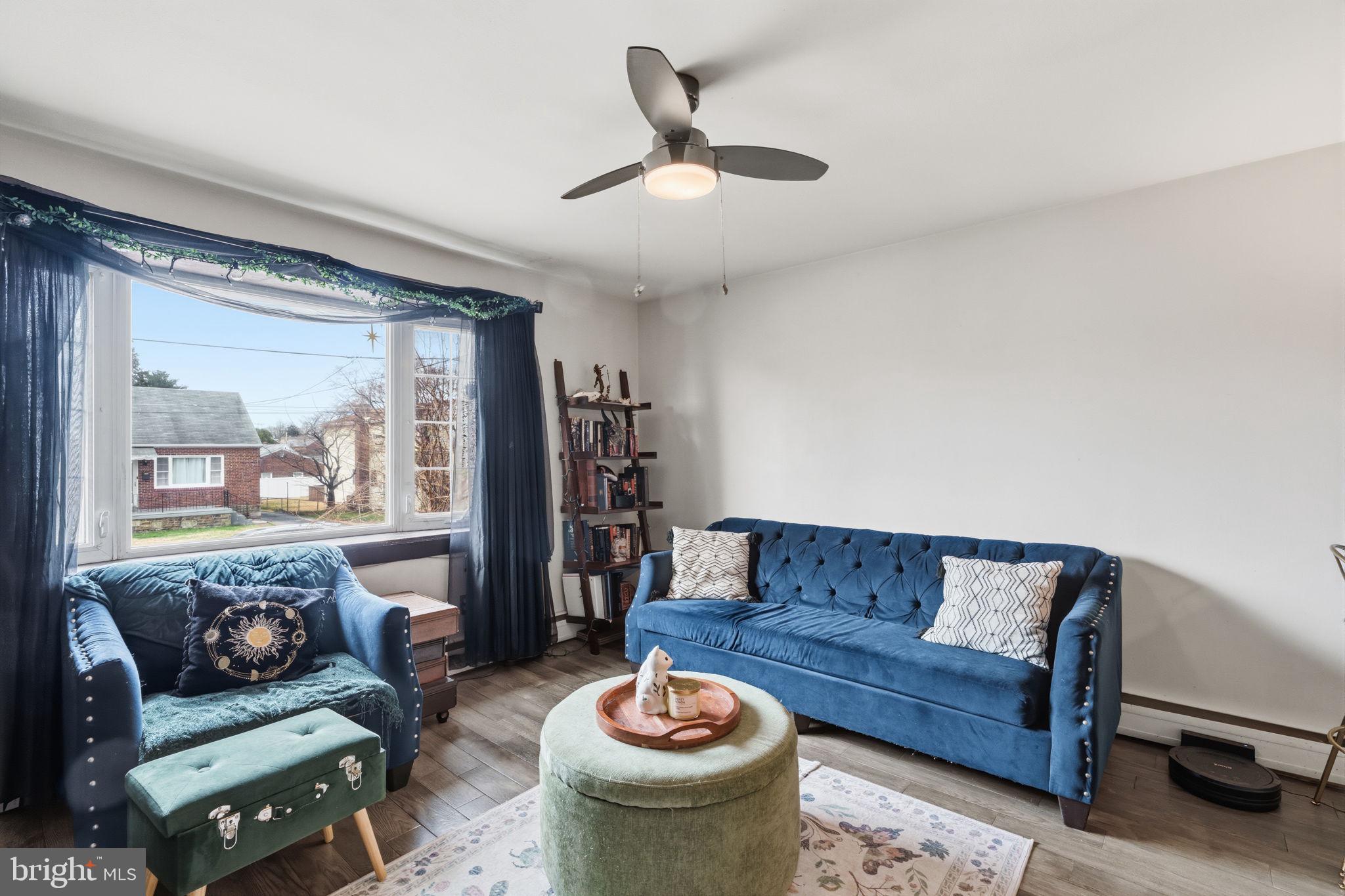 FOX CHASE - Residential