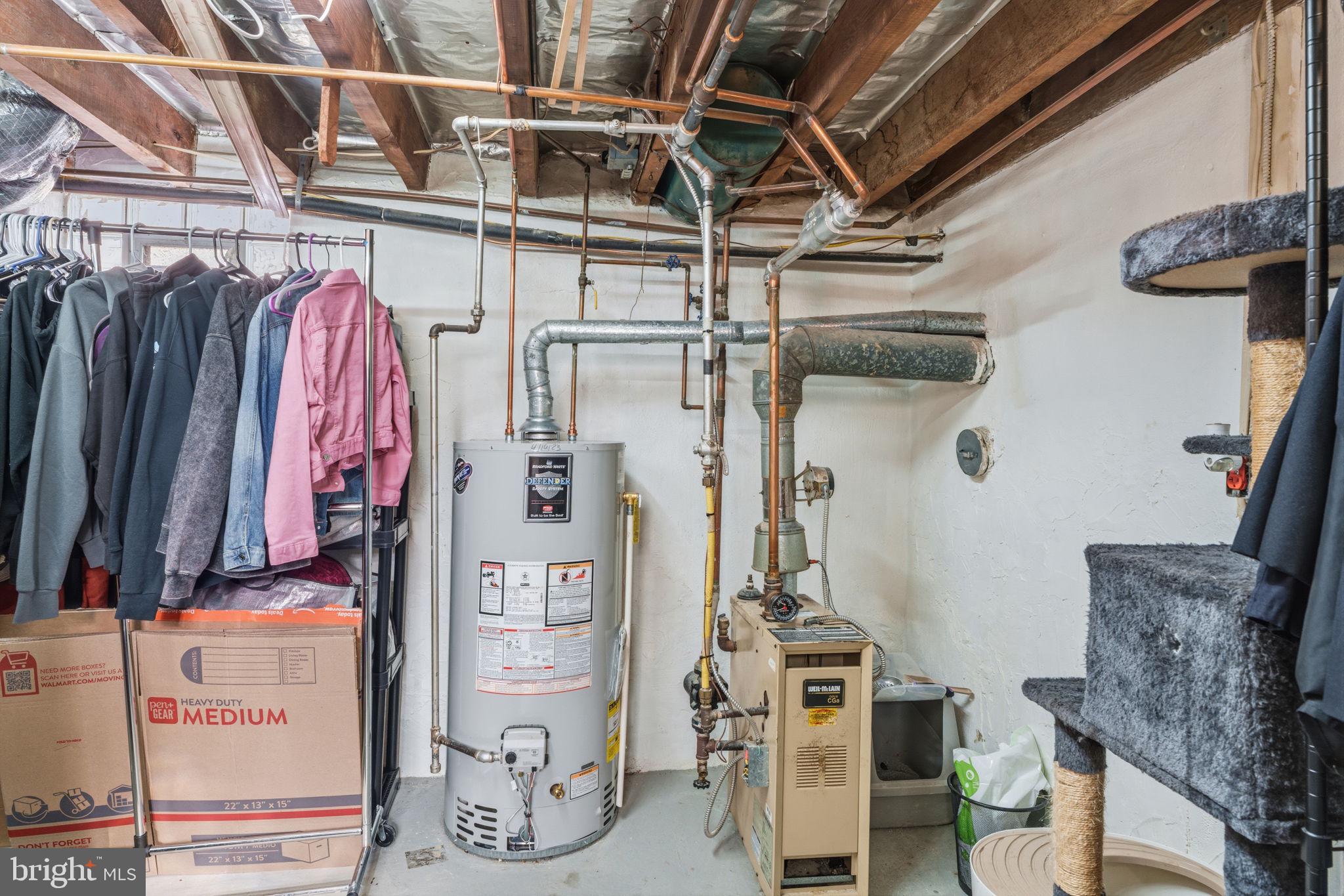 FOX CHASE - Residential