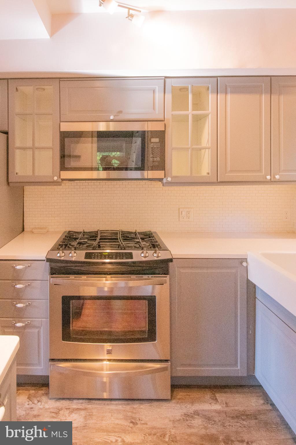 PARK  FAIRFAX - Residential