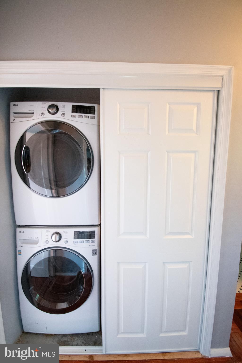 PARK  FAIRFAX - Residential