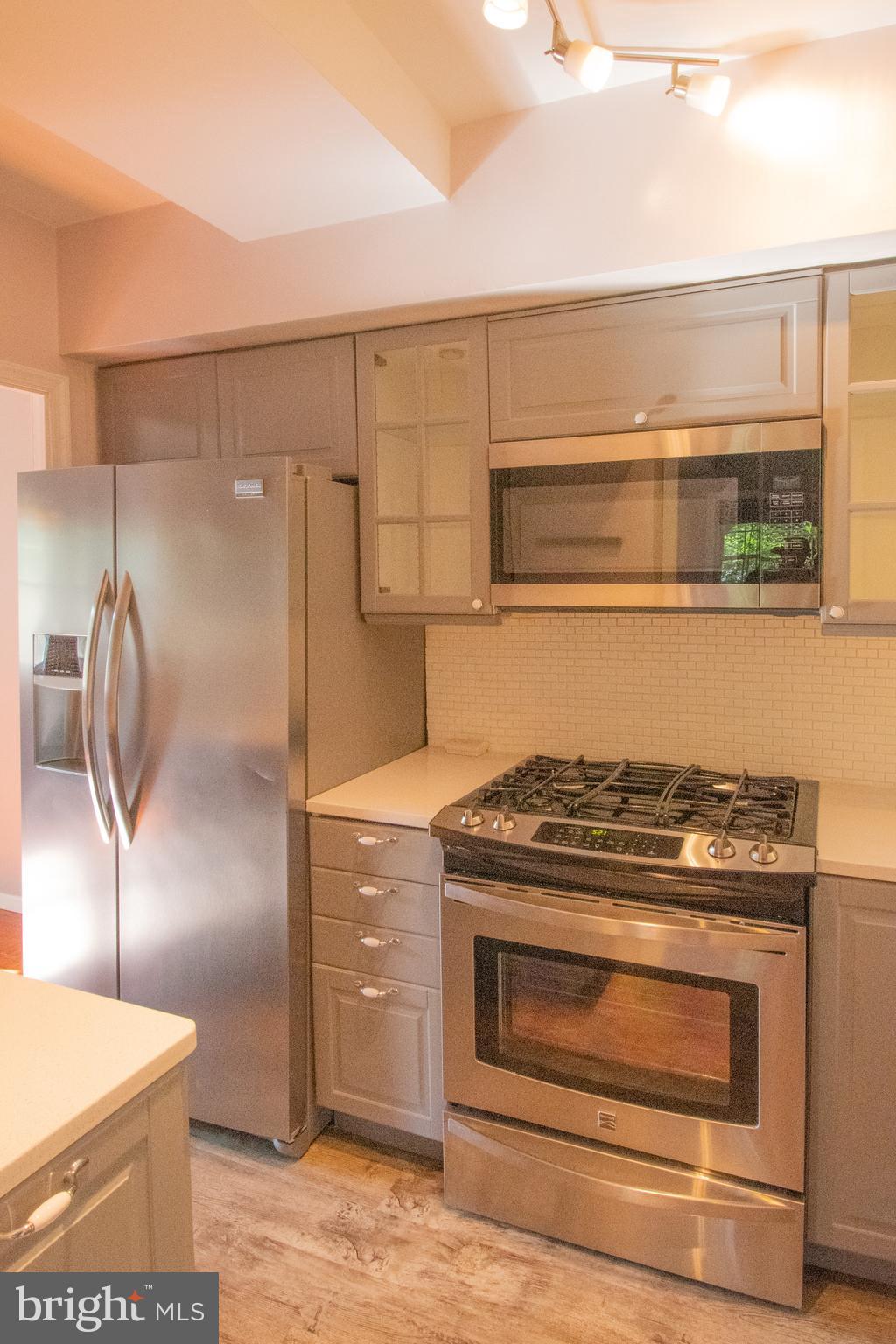 PARK  FAIRFAX - Residential