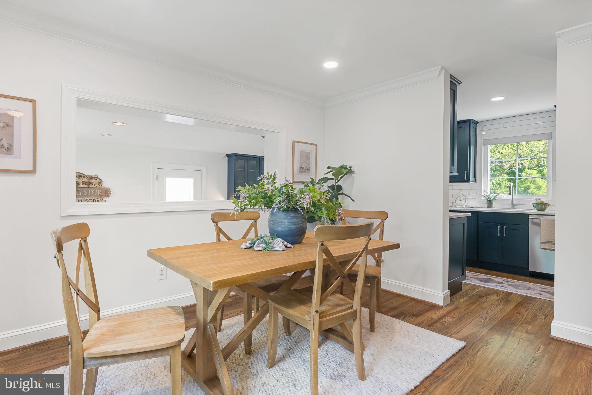 BEVERLY HILLS - Residential