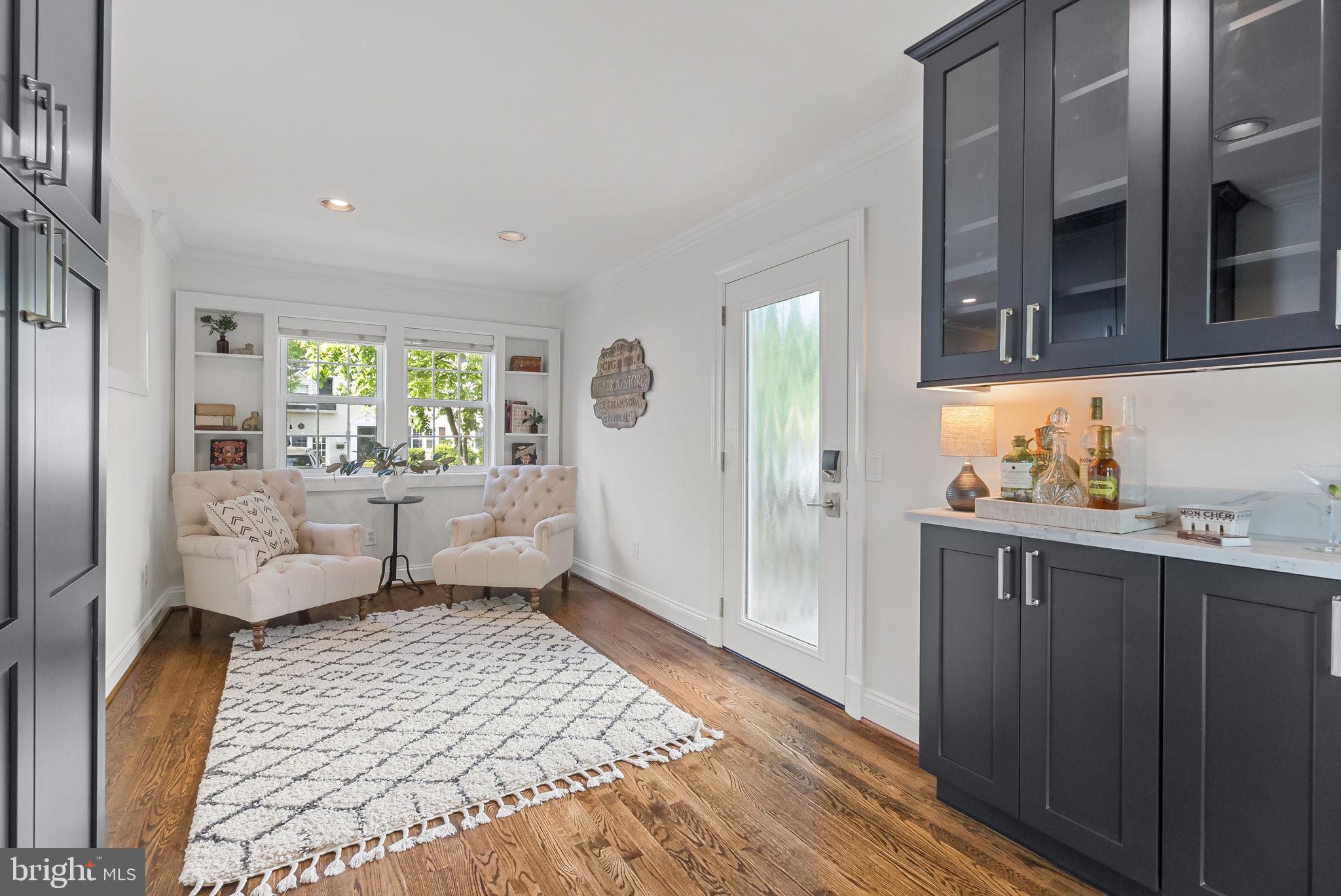 BEVERLY HILLS - Residential