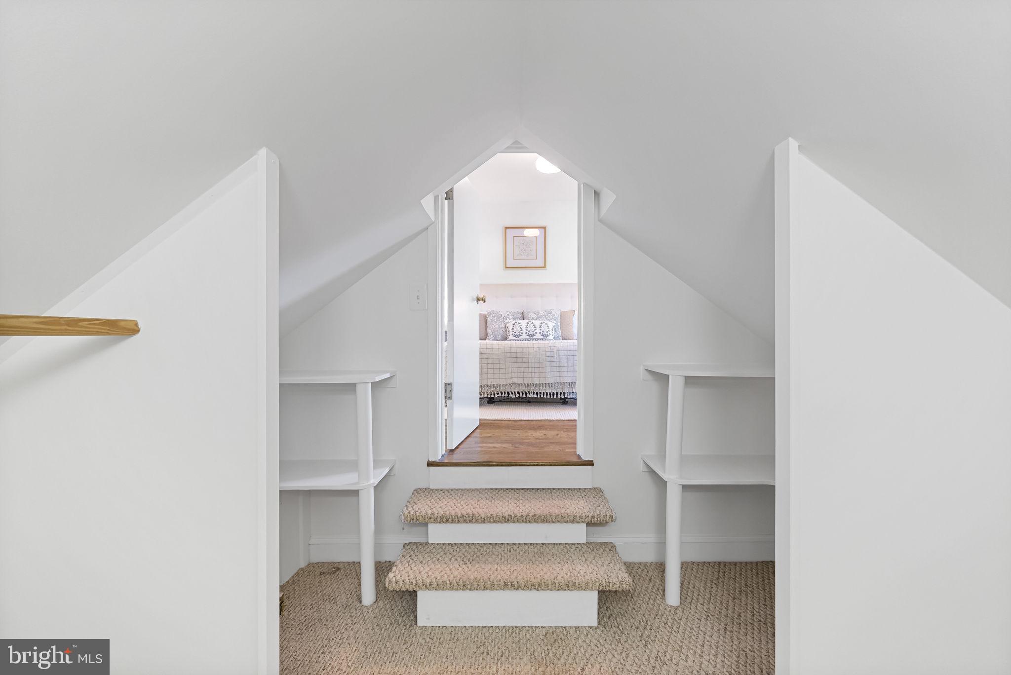 BEVERLY HILLS - Residential