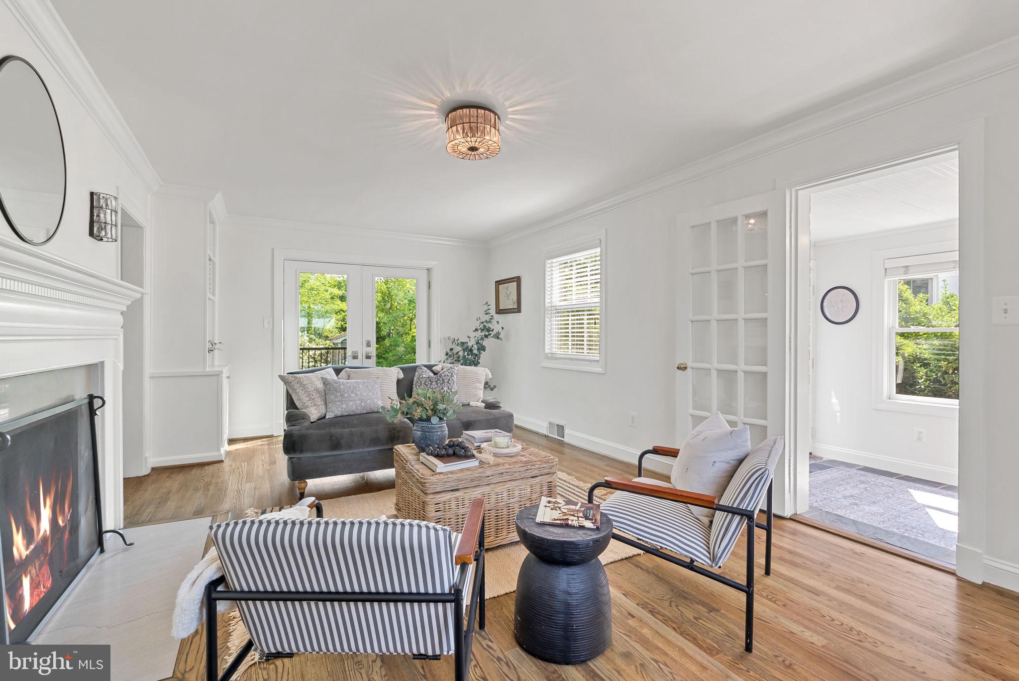 BEVERLY HILLS - Residential