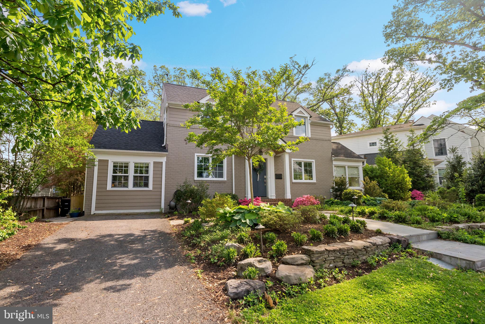 BEVERLY HILLS - Residential