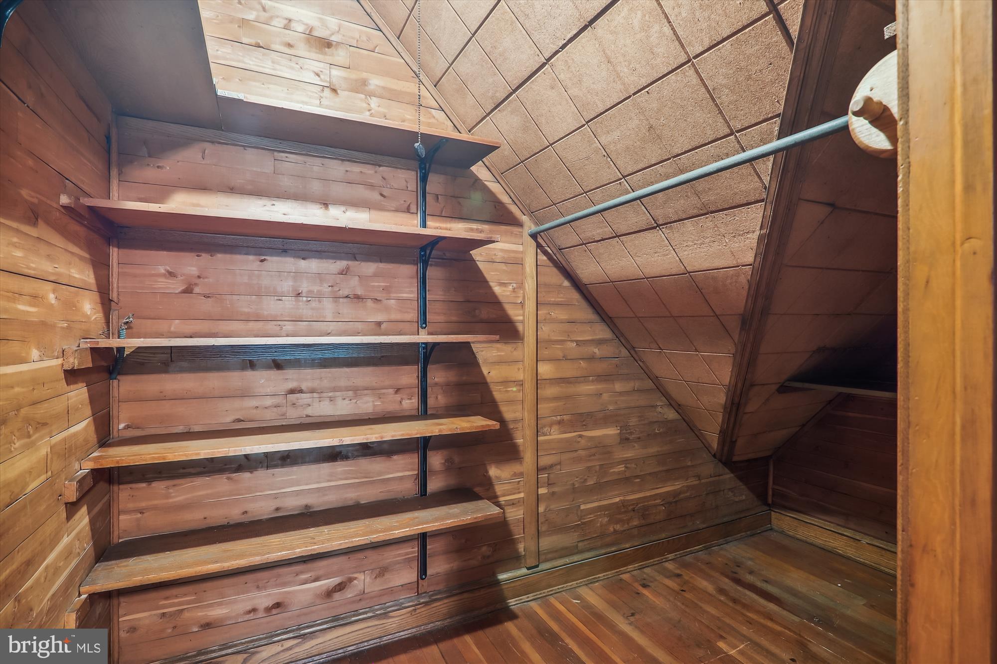 NICHOLS ADDN TO HYATTSVI - Residential