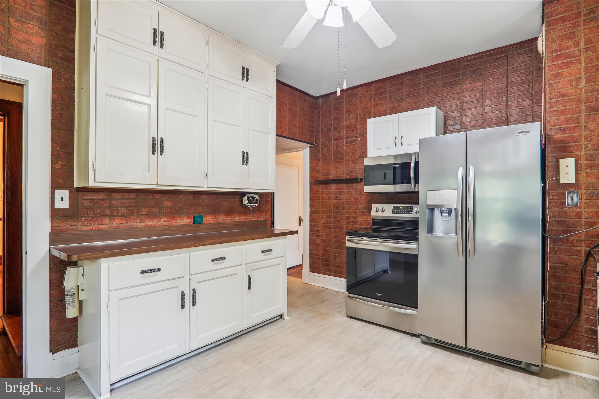 NICHOLS ADDN TO HYATTSVI - Residential