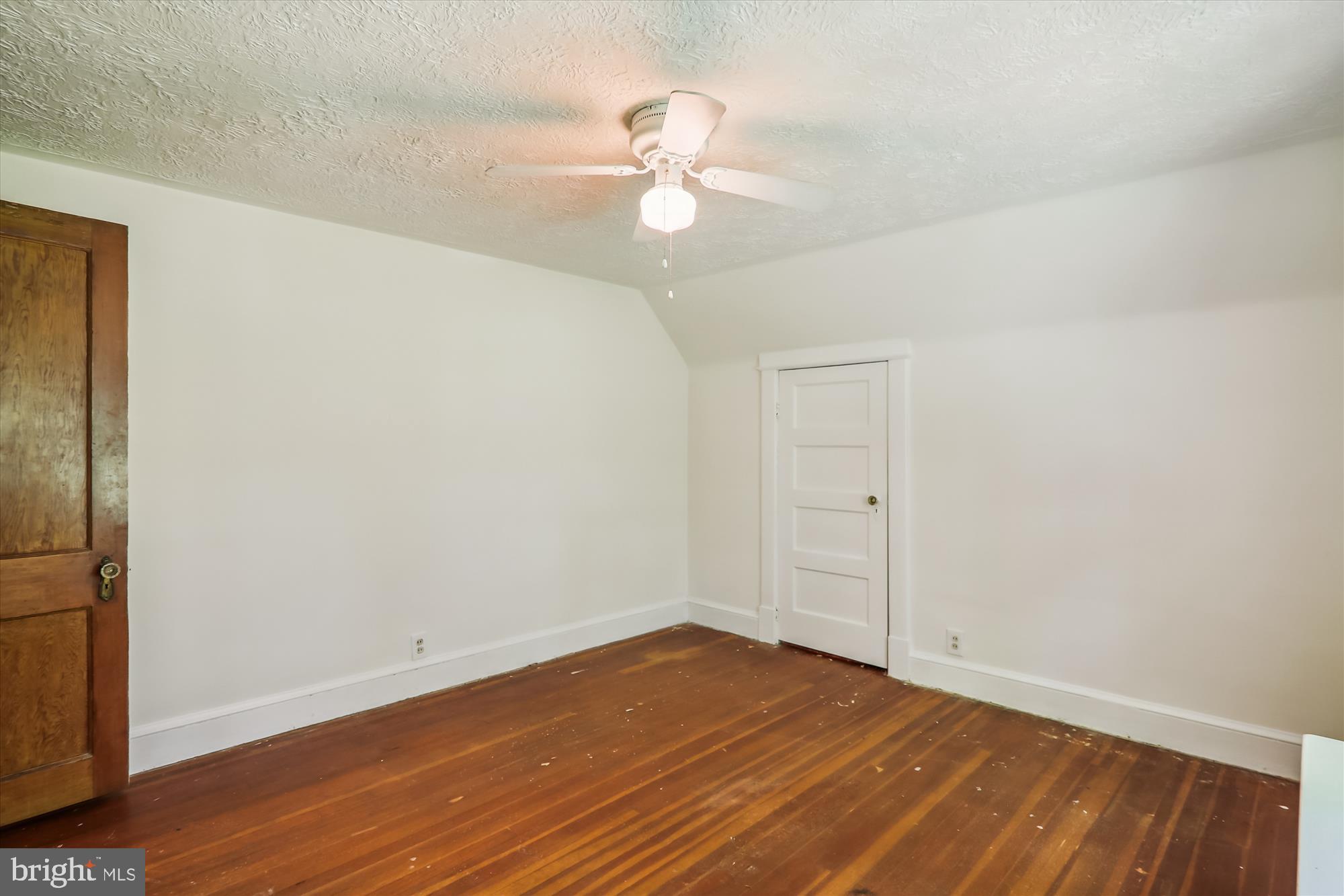 NICHOLS ADDN TO HYATTSVI - Residential