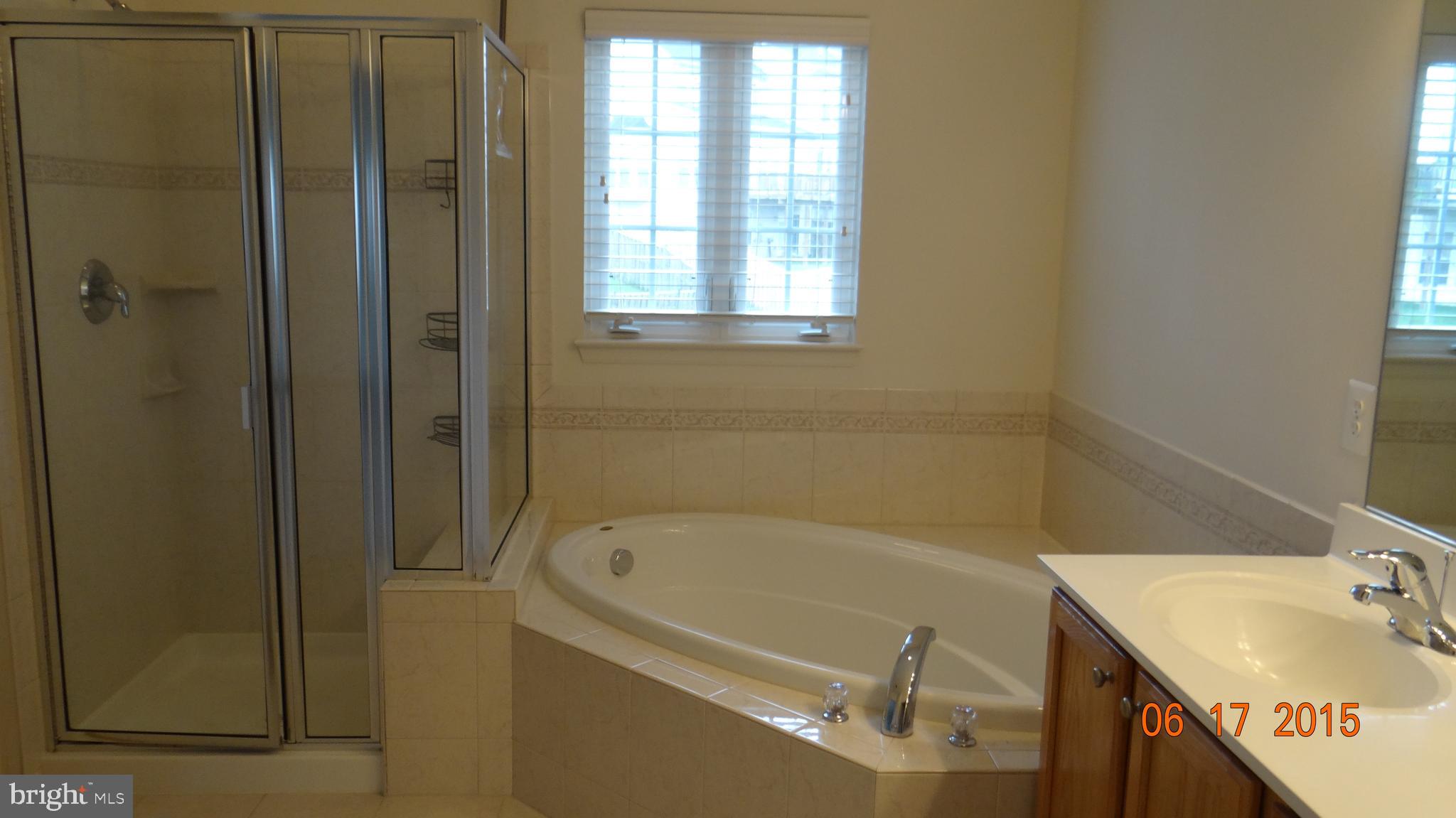 WOODSTREAM - Residential Lease