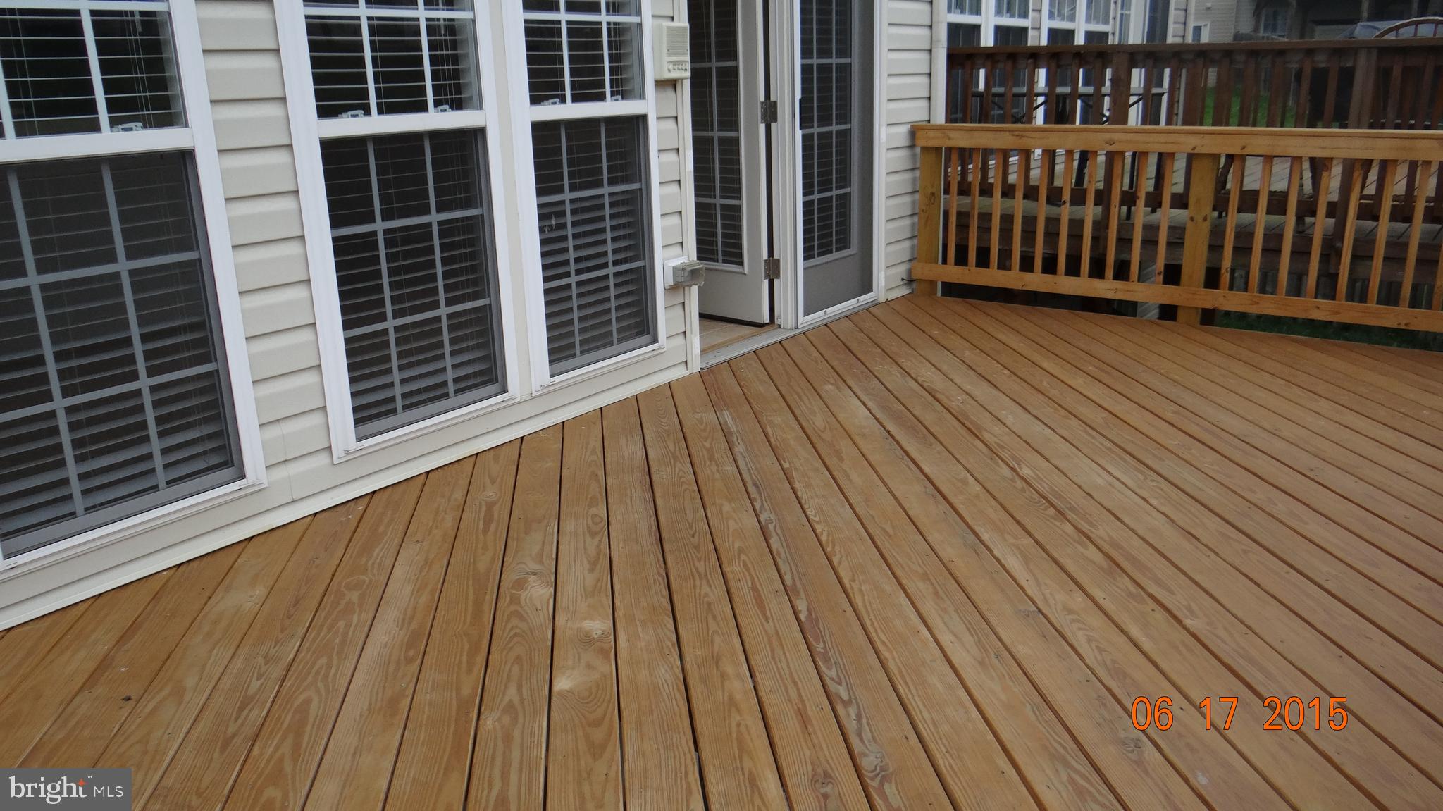 WOODSTREAM - Residential Lease