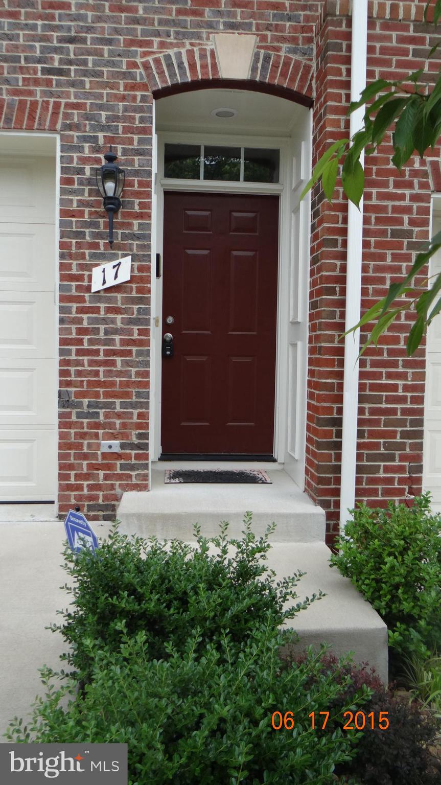 WOODSTREAM - Residential Lease