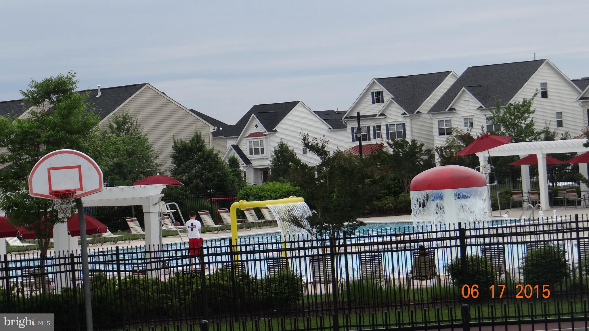 WOODSTREAM - Residential Lease