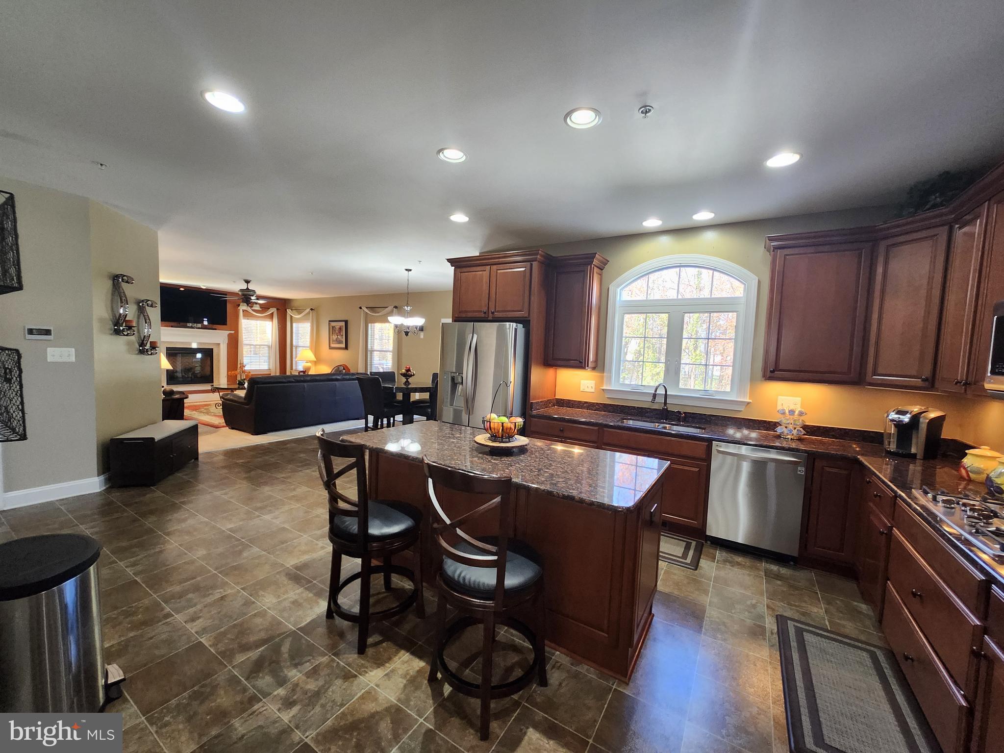 NORTH POINTE SUB - Residential