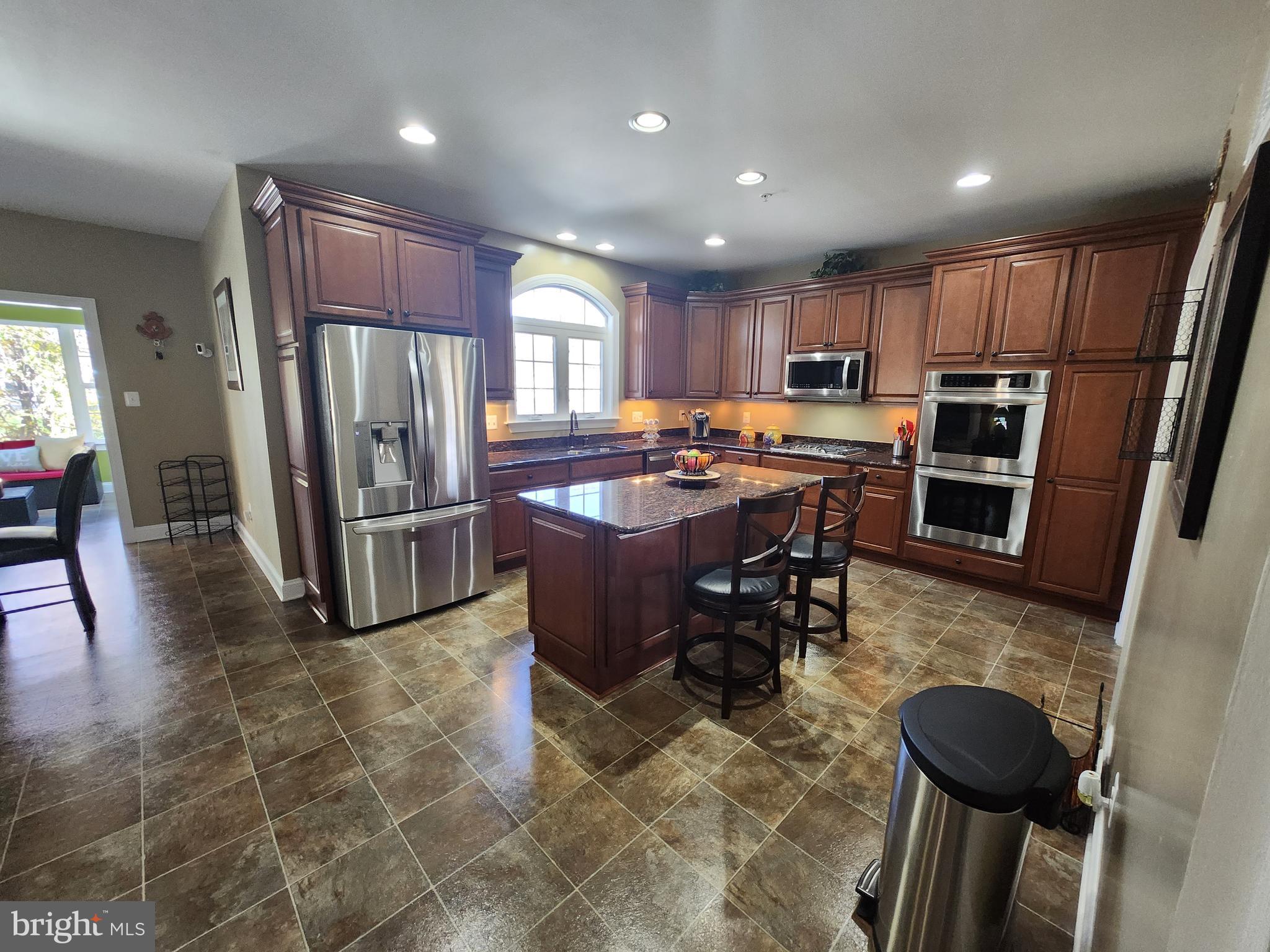 NORTH POINTE SUB - Residential