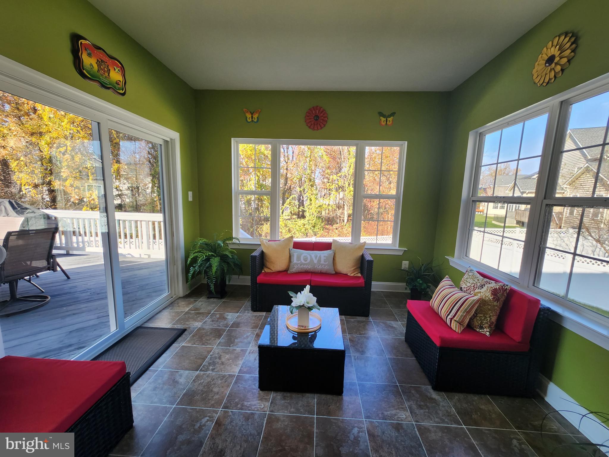 NORTH POINTE SUB - Residential