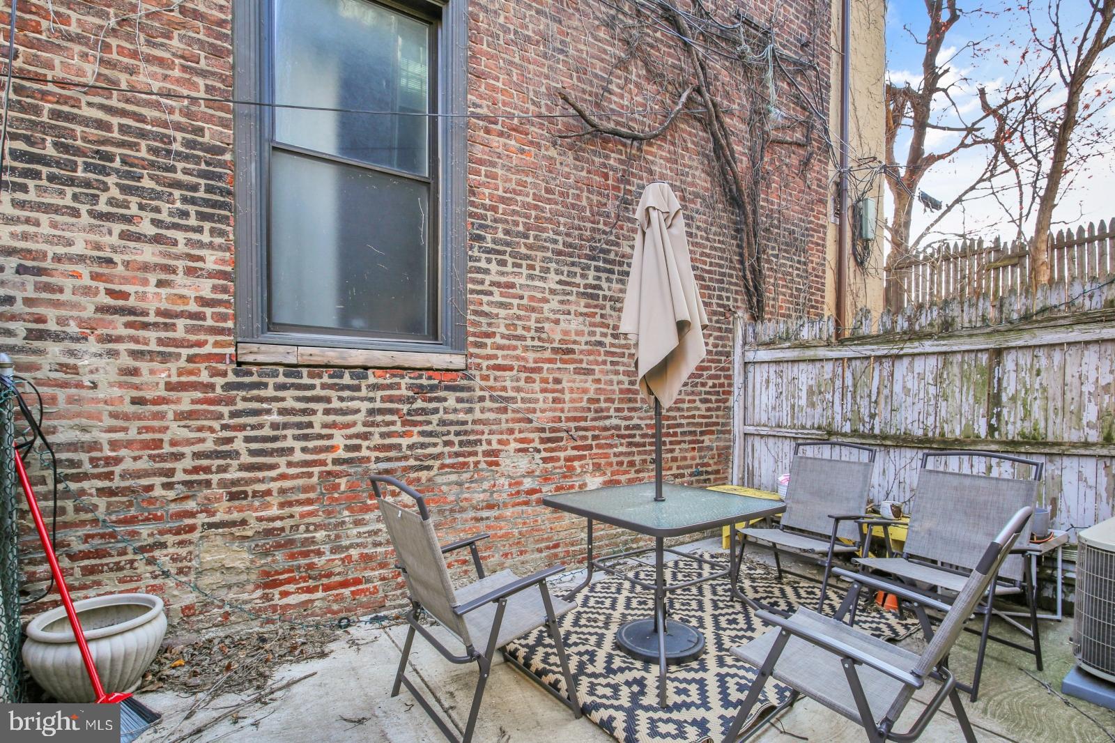 FISHTOWN - Residential Lease